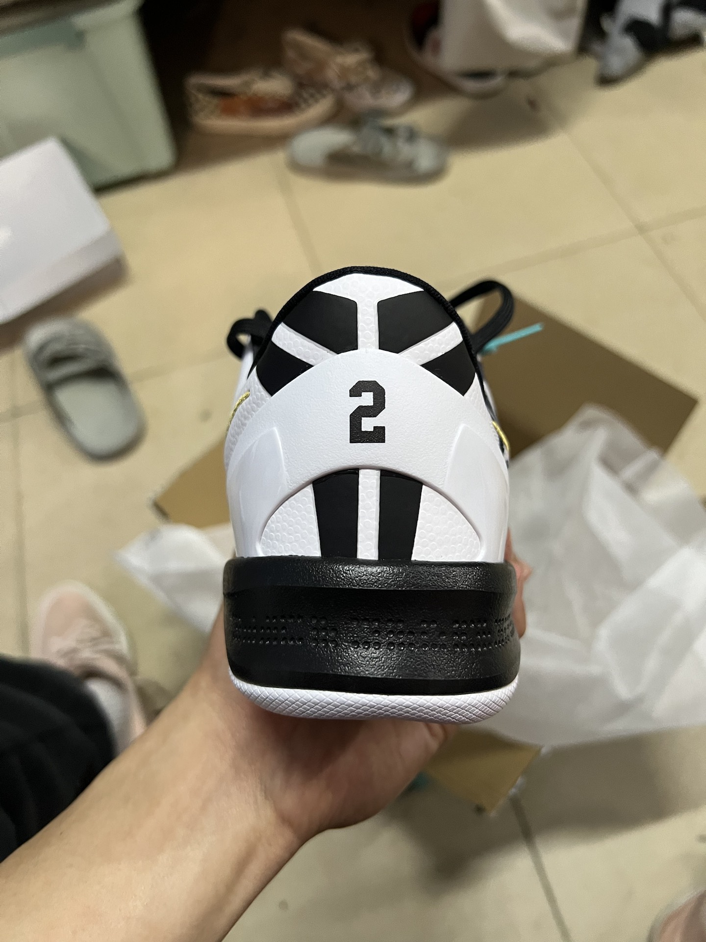 custom review-Nike Kobe 8 Low Топ Баскетбольные Кроссовки Унисекс Белый Золото Черный