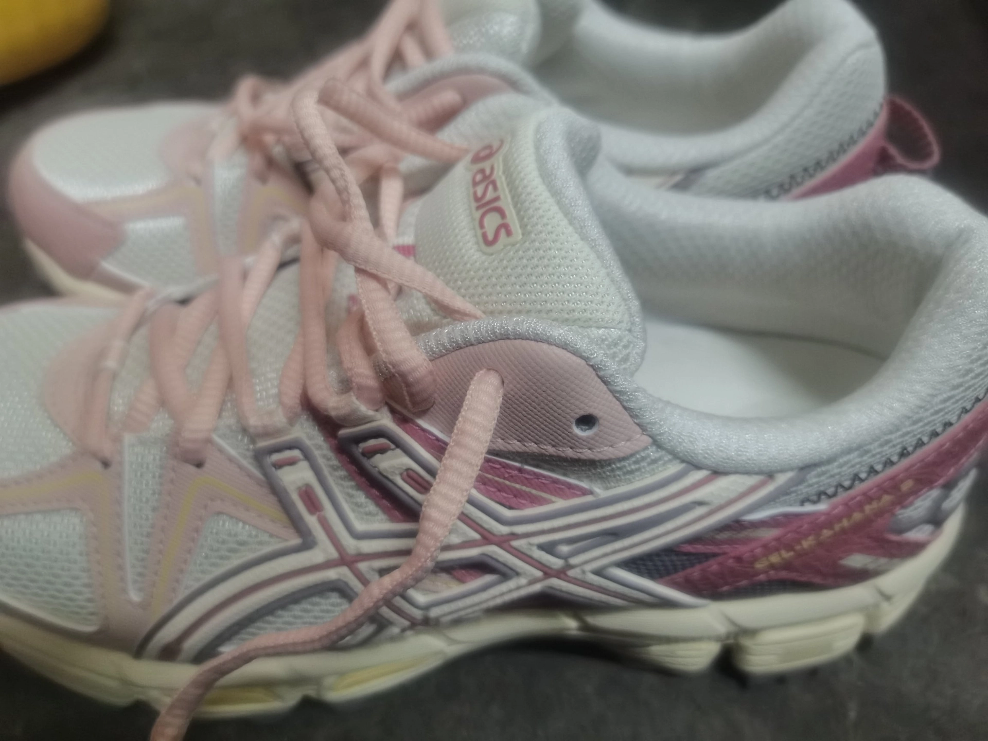 custom review-Asics Gel-Kahana 8 White Pink Women's