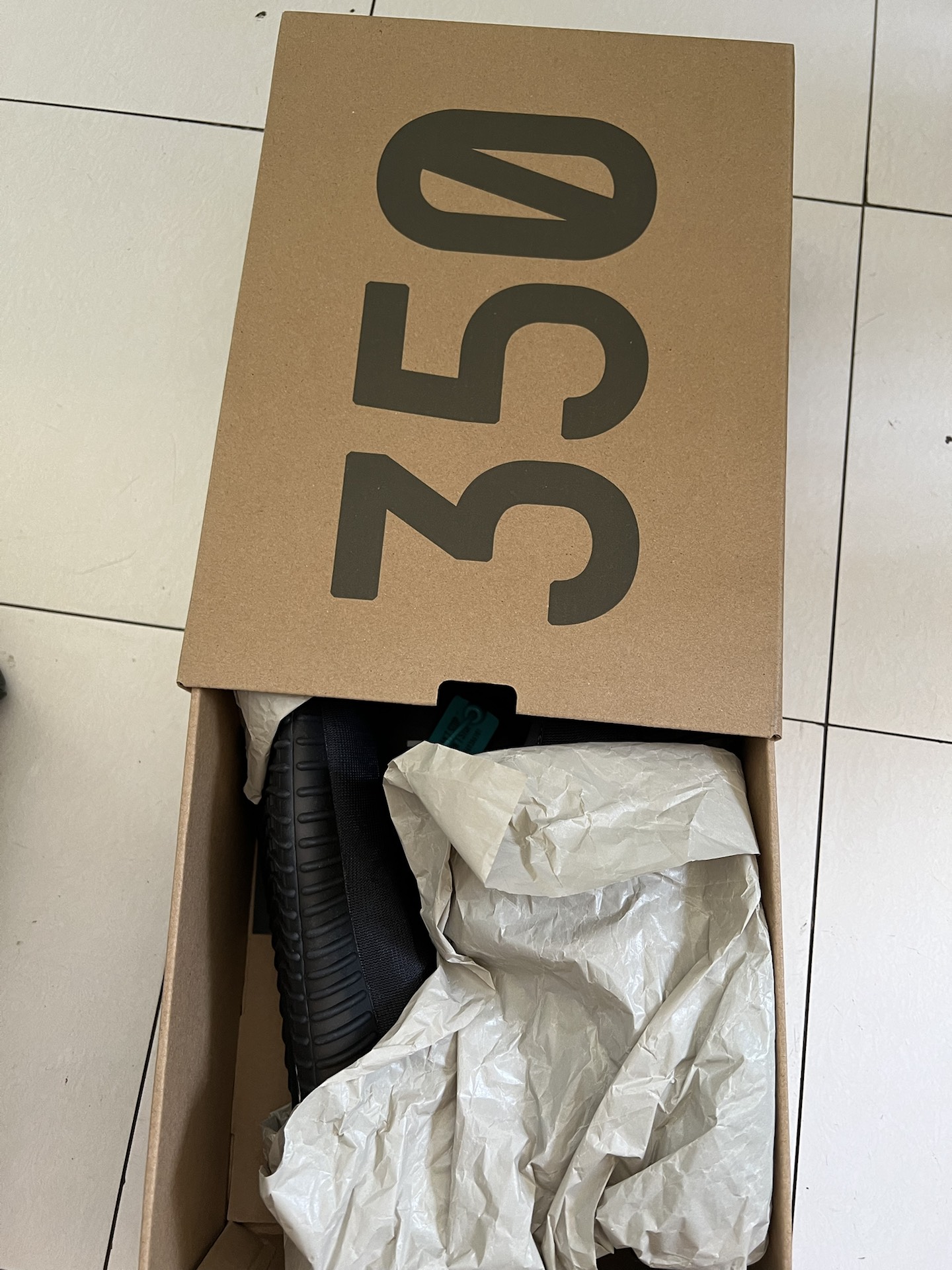 custom review-Adidas Originals Yeezy Boost 350 V2 Mono Cinder