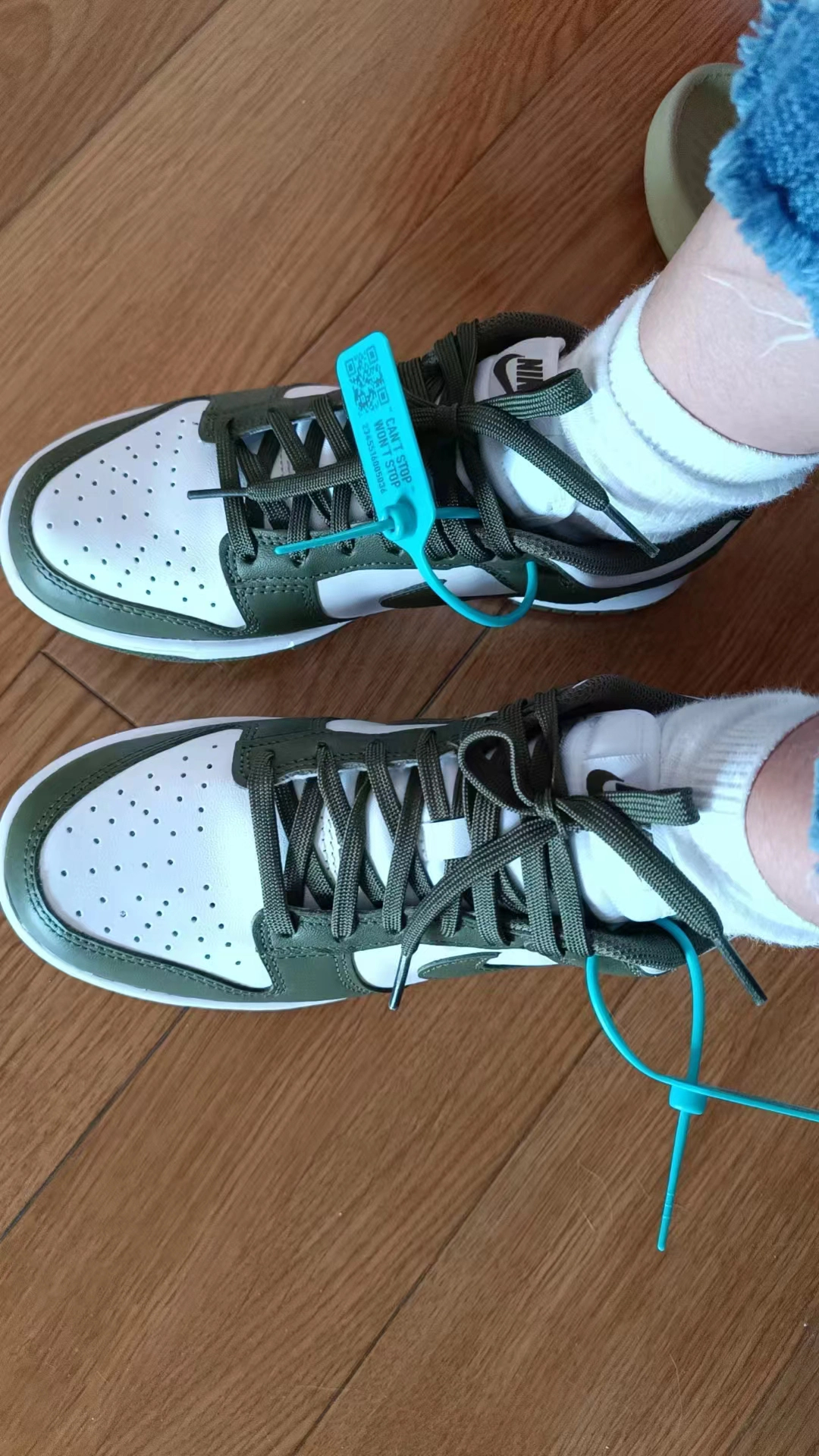 custom review-Nike Dunk Low Medium Olive Women's