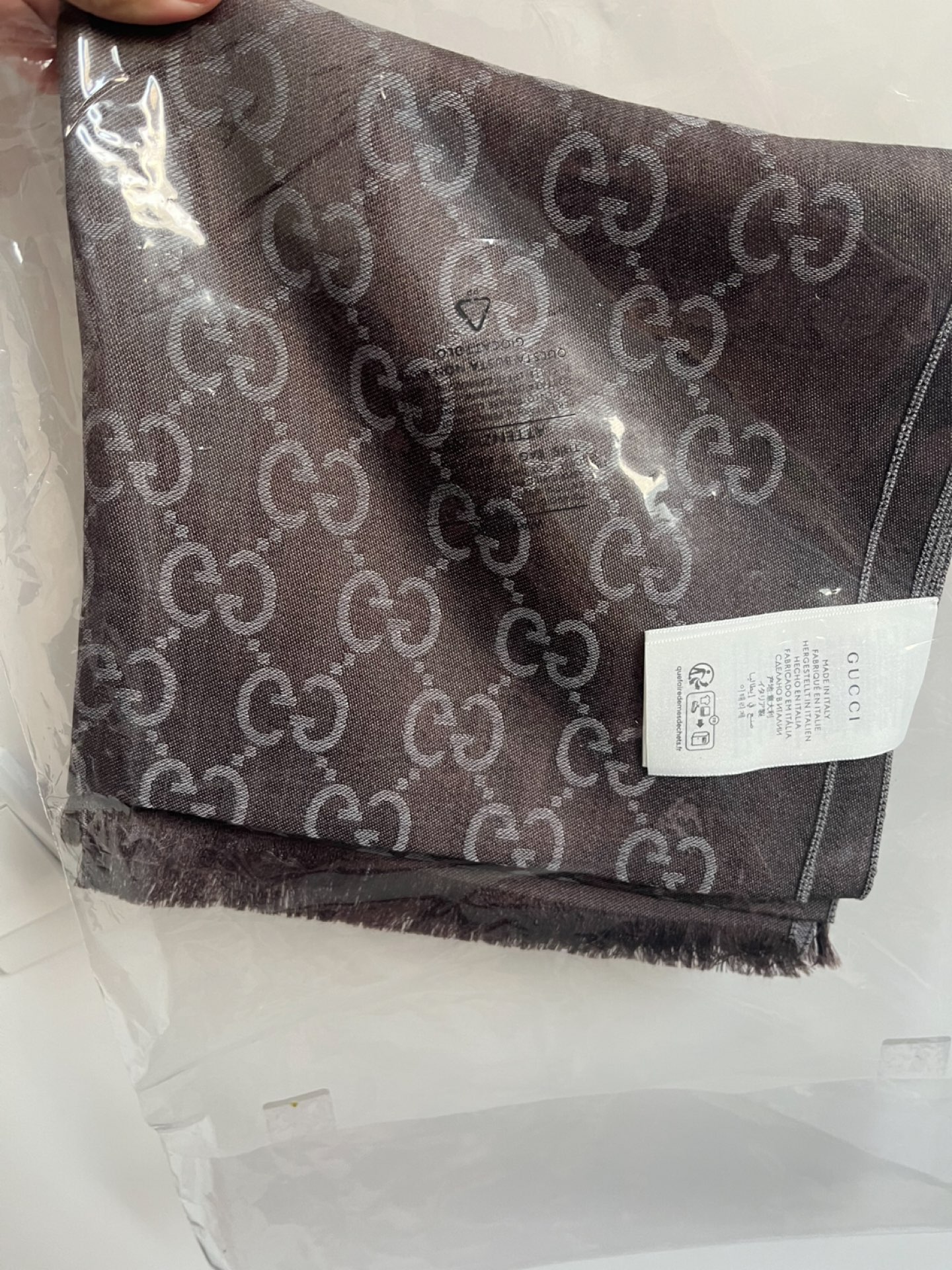 custom review-GUCCI Вязаные шарфы Женские Темно-серый