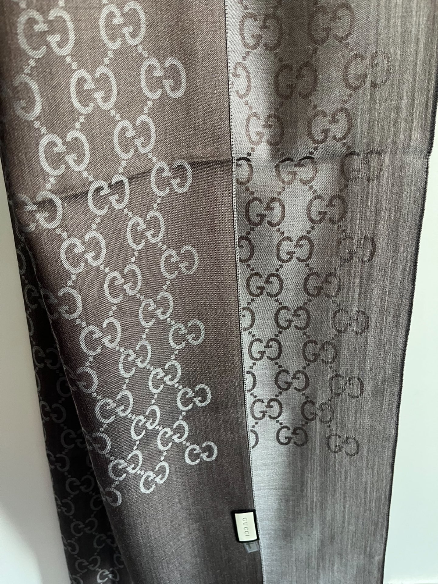 custom review-GUCCI Вязаные шарфы Женские Темно-серый