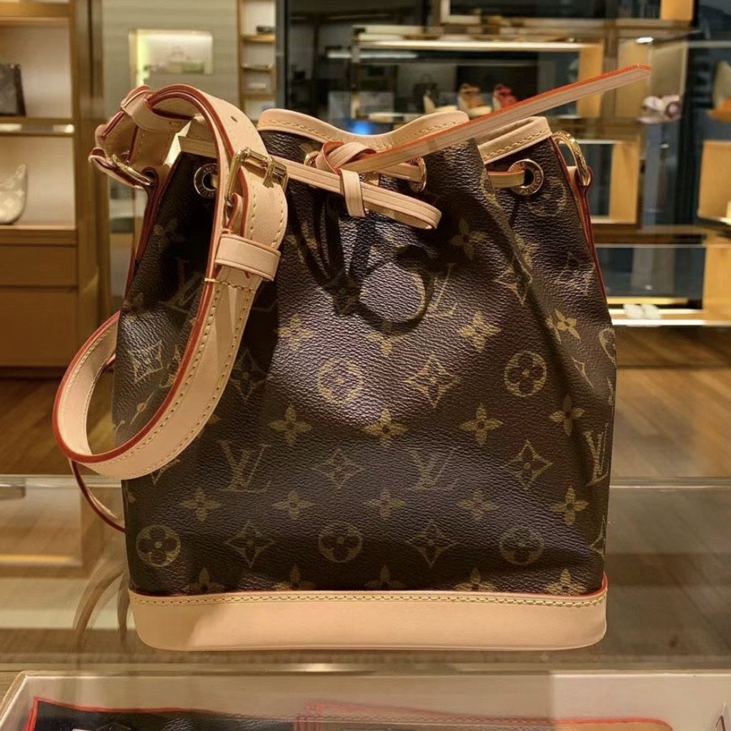 lv noe bb老花小水桶