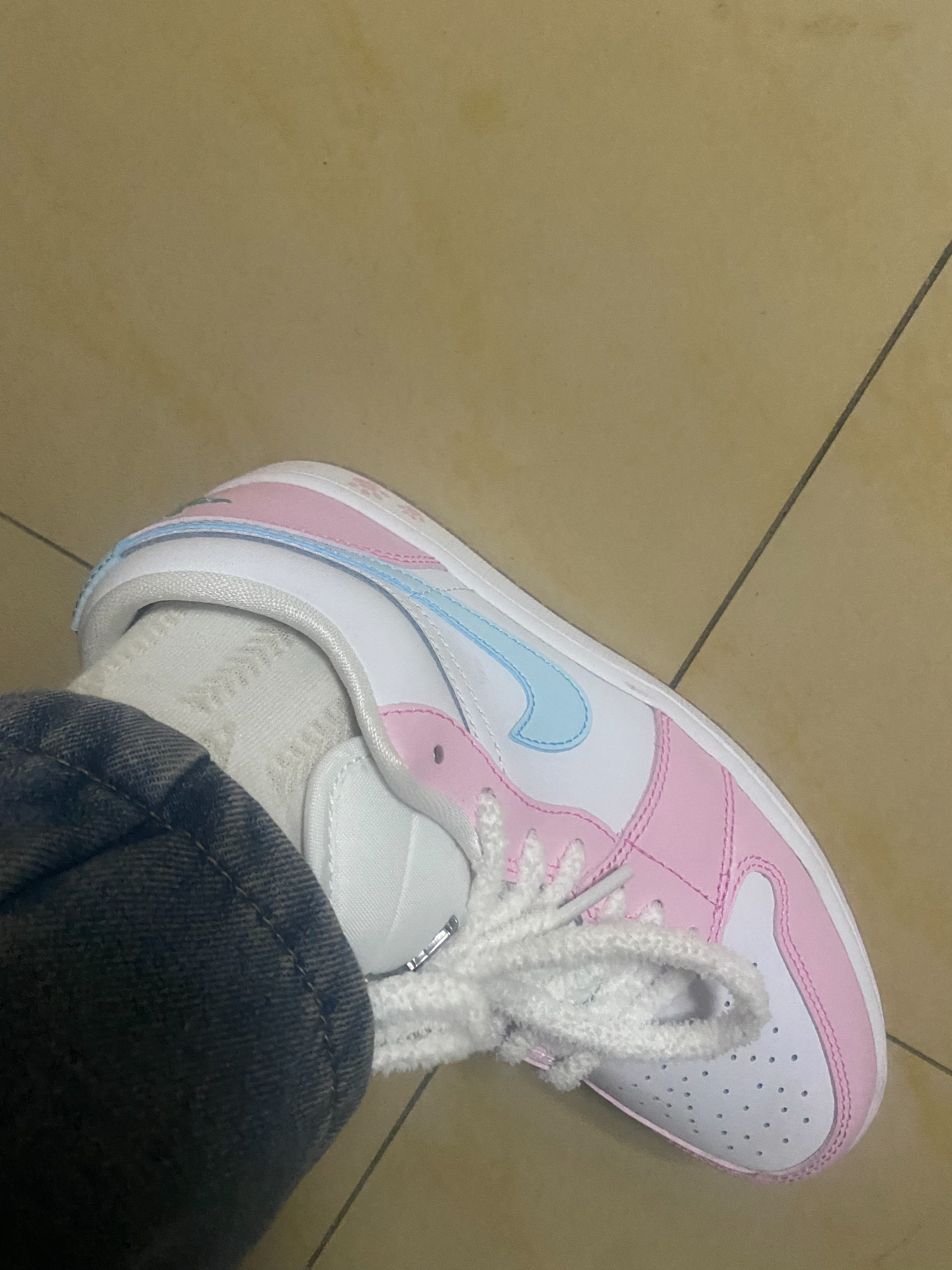 custom review-Jordan 1 Low Se Paw Print Pink Foam Women's