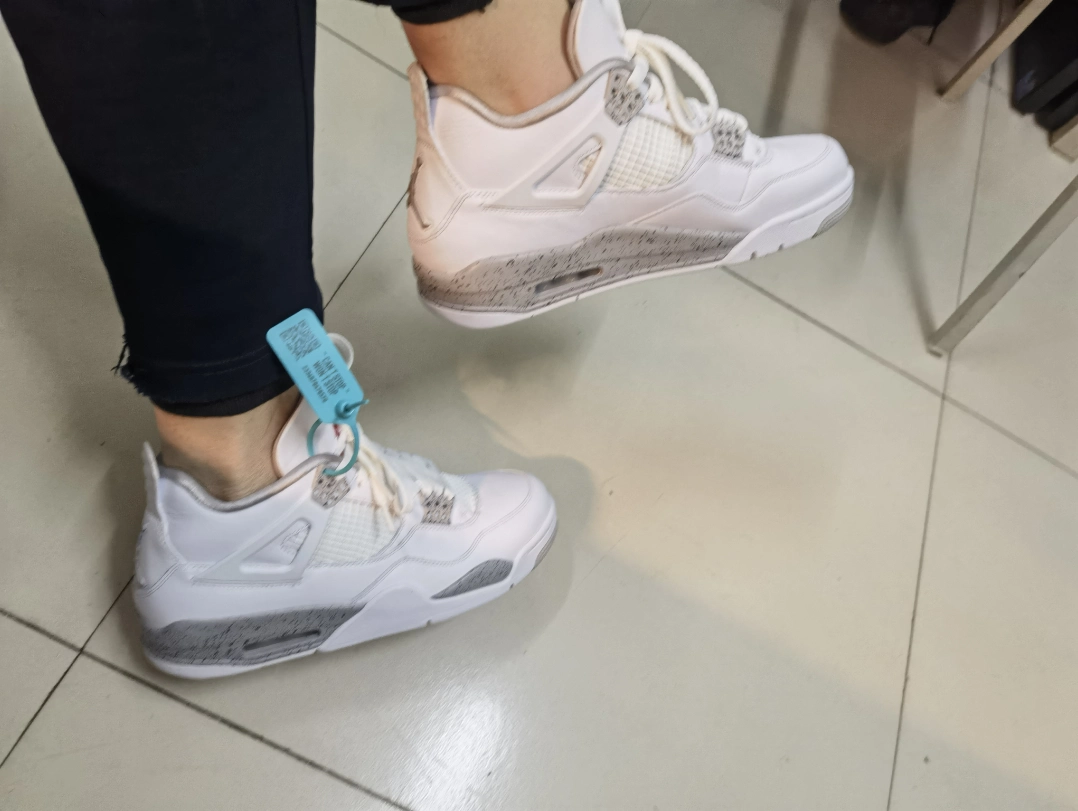 custom review-Jordan 4 Retro White Oreo 2021