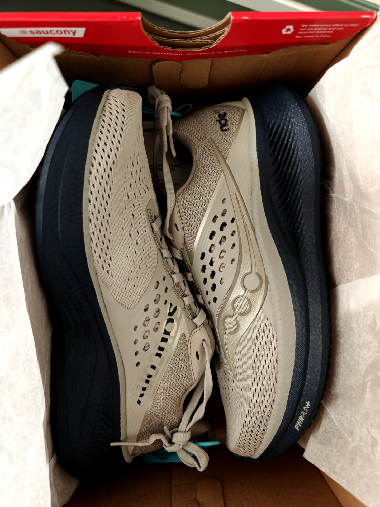 custom review-Saucony RIDE 17 Амортизаторы Slip-Resistant Дышащий Низкий Топ Тренировочные Спринт Беговые кроссовки Мужские Светло-Серый