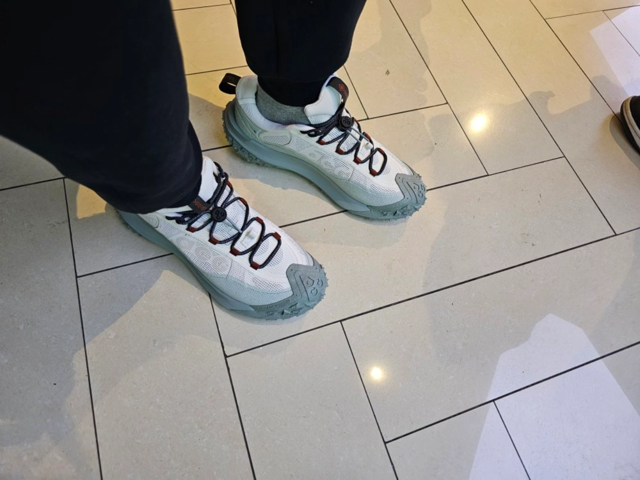 custom review-Nike ACG Mountain Fly Low Топ Уличная обувь Унисекс Белый Синий