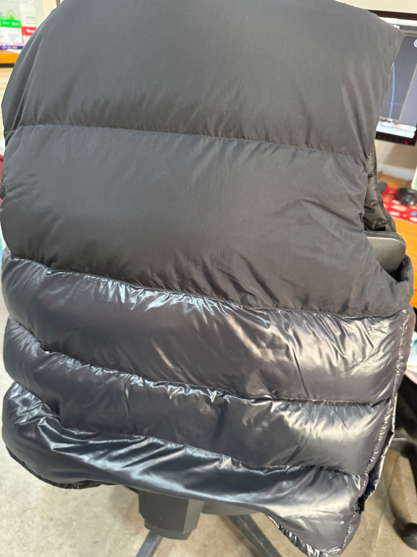 custom review-Adidas Originals Regen Жилет Мужской Черный