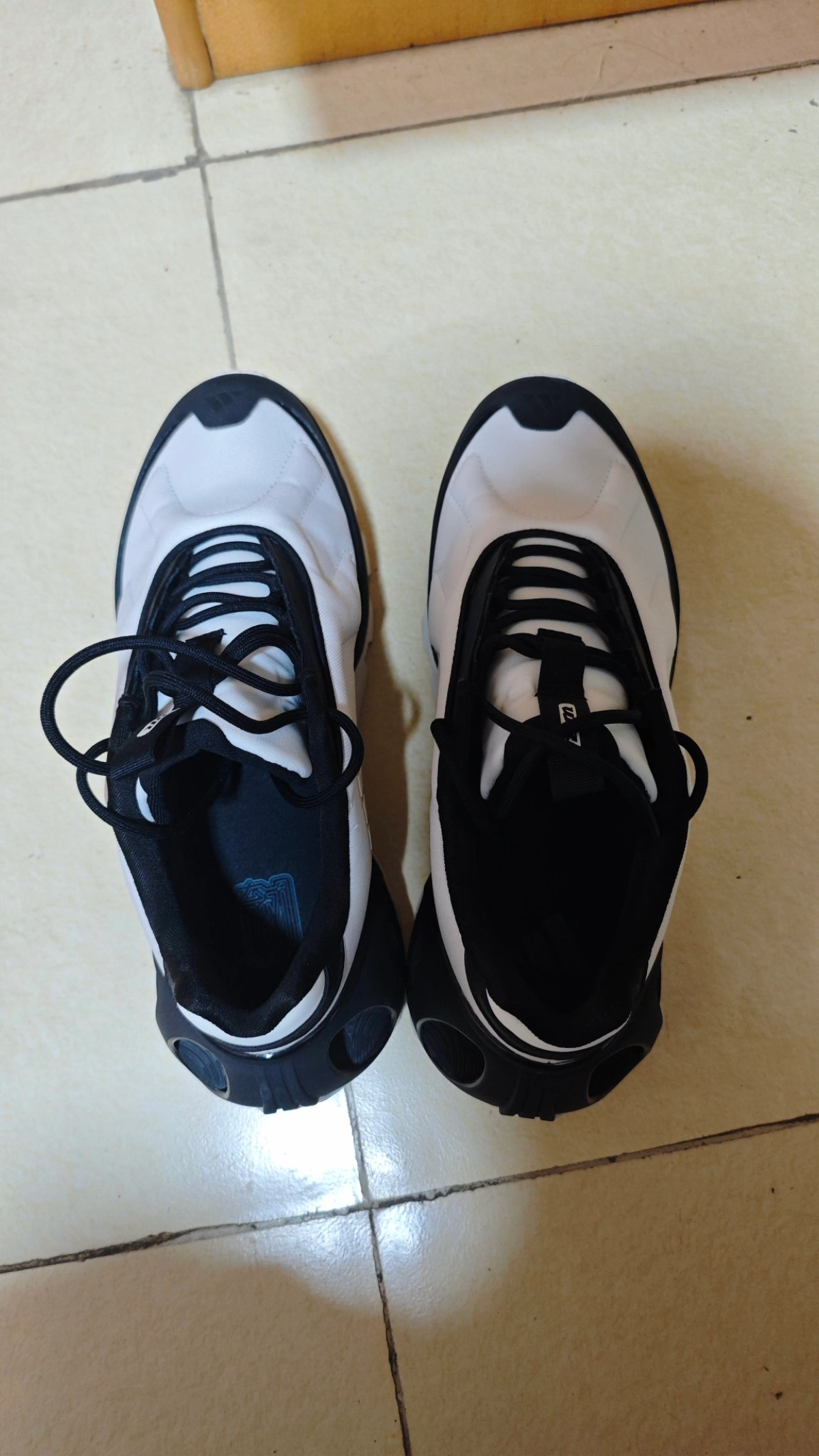 custom review-Adidas Wonder Runner Low Топ Повседневный Тренировки Длинный Бег на дорожке Городской Коммутирование Беговые кроссовки Унисекс Черный белый