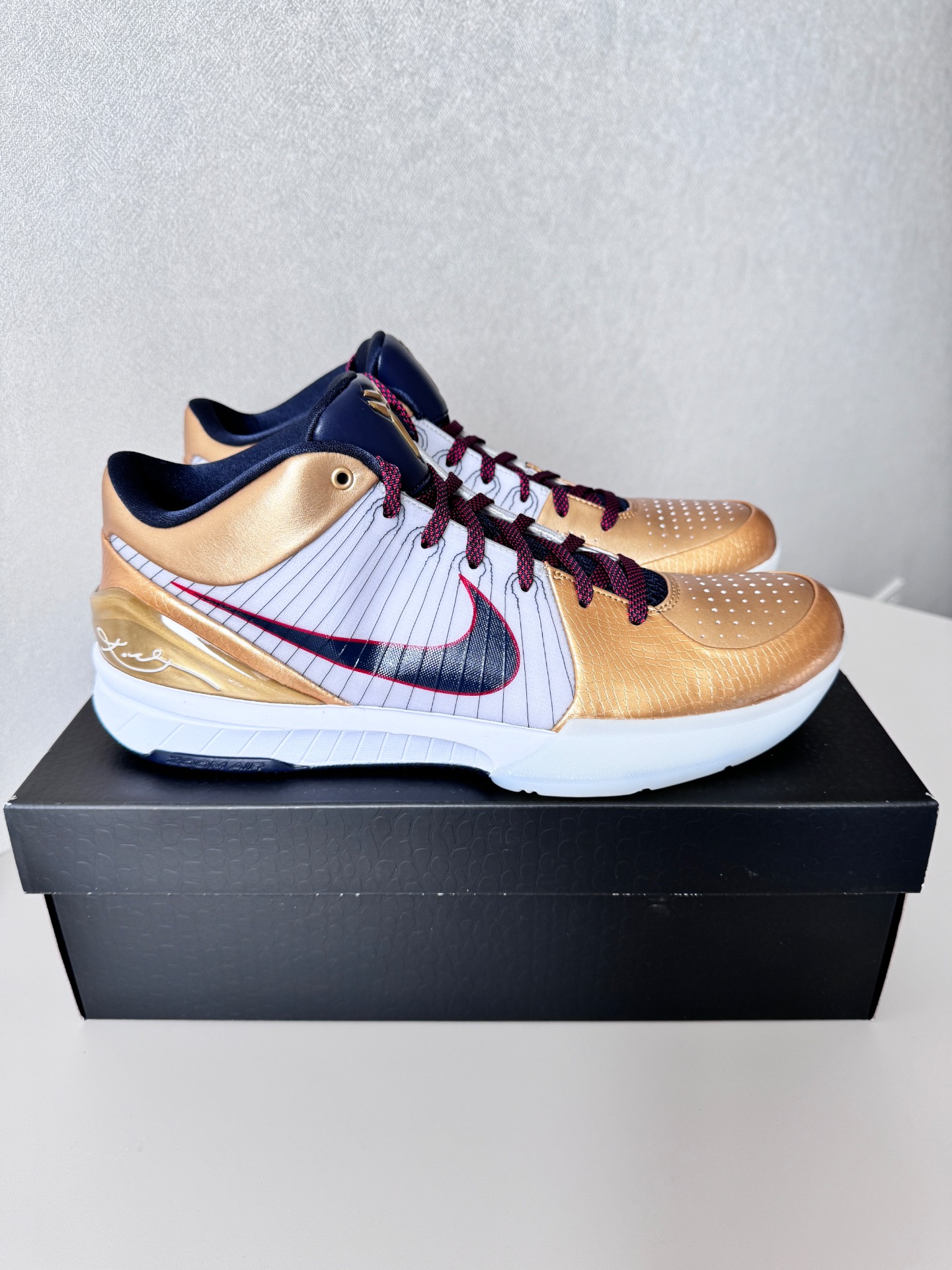 custom review-Nike Zoom Kobe 4 Protro 'Золотой Медаль' Низкие Баскетбольные Кроссовки Унисекс Белый Черный Золото