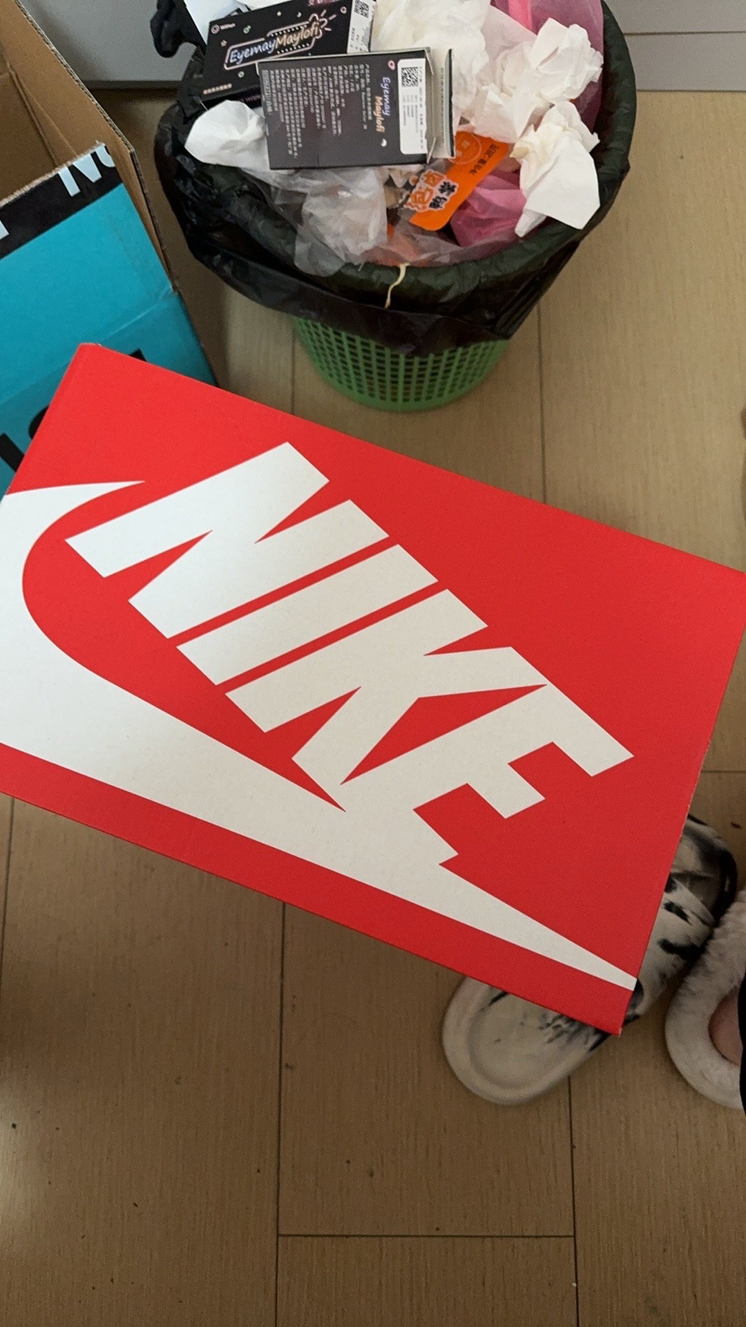 custom review-Nike V2K Run Водонепроницаемый и Дышащий Низкий Топ Повседневный Городской Коммутирование Беговые Кроссовки Женские Черный