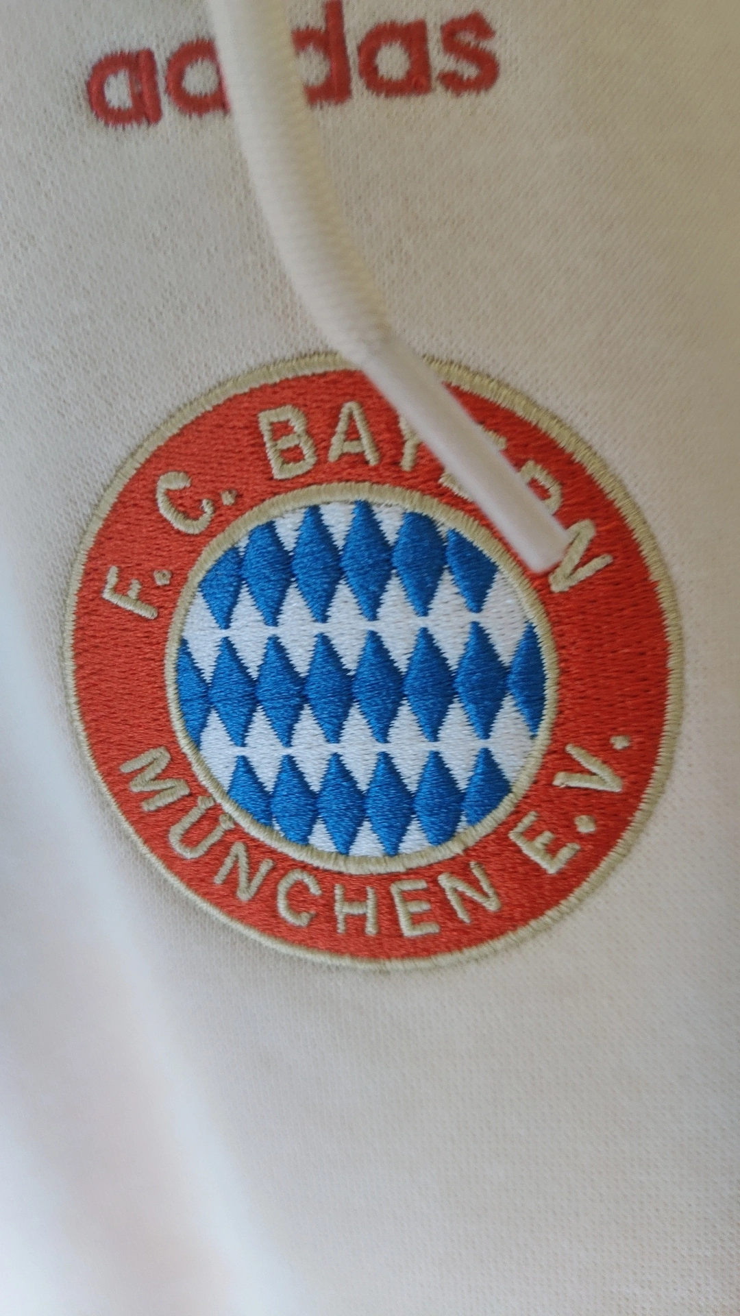 custom review-Adidas Originals FC Bayern adidas x Originals FW24 Толстовка Мужской Linen