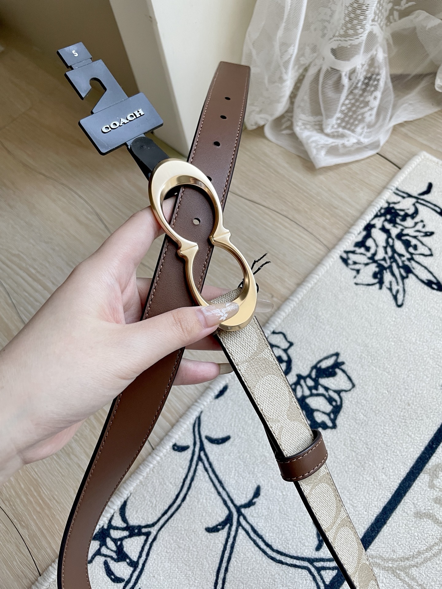 女朋友 #过年送给她的第一份礼物 #这个送给女朋友准没错 #蔻驰coach