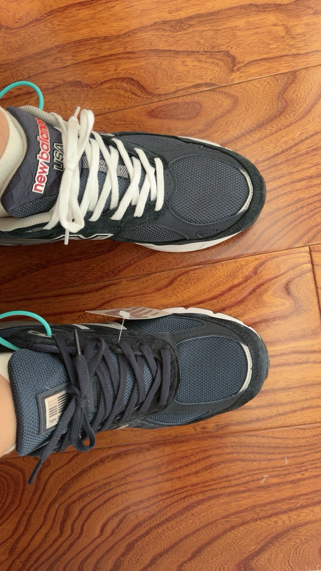 custom review-New Balance NB 990 V4 Устойчивый к истиранию Низкий Топ Повседневная Городская Коммутация Беговые кроссовки Мужские Морской Синий