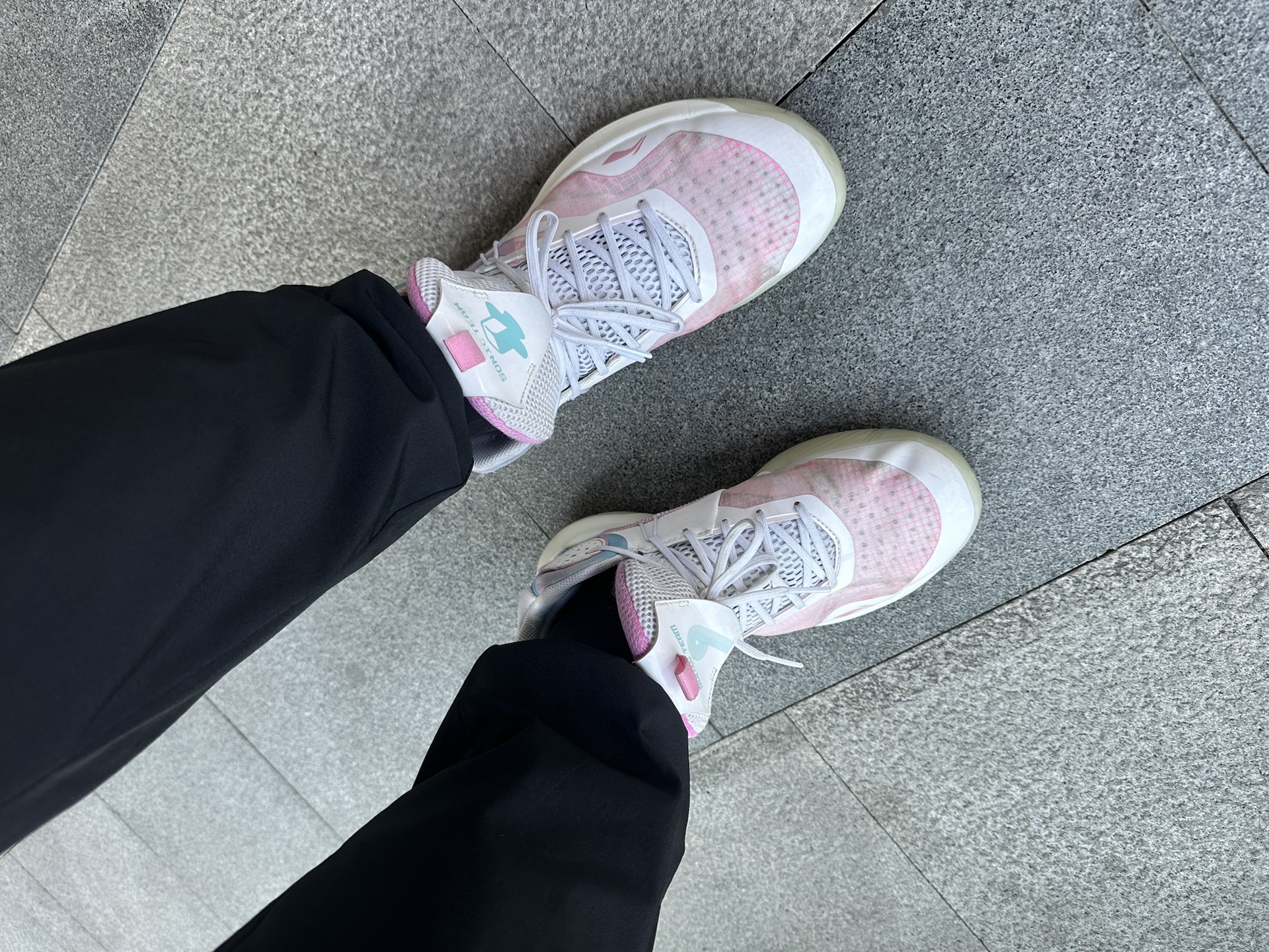 custom review-LINING Sonic 9 IX Team Mid Men's On Court Basketball Shoes - White/Pink/Blue