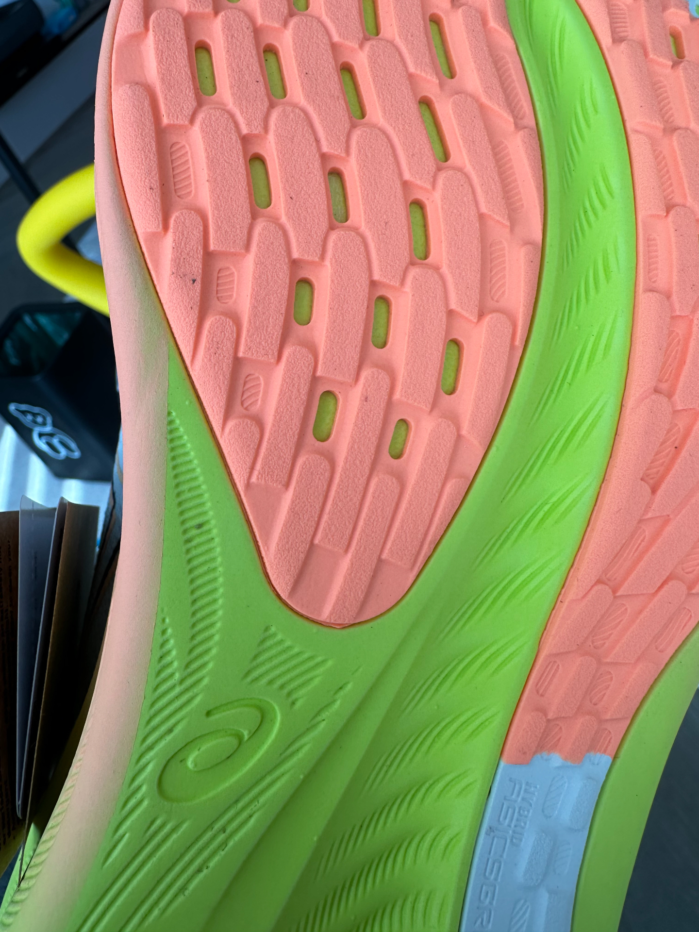 custom review-Asics Gel Nimbus 26 Амортизация Противоскользящие Низкий Топ Марафон Беговые Кроссовки Женские Серый Желтый