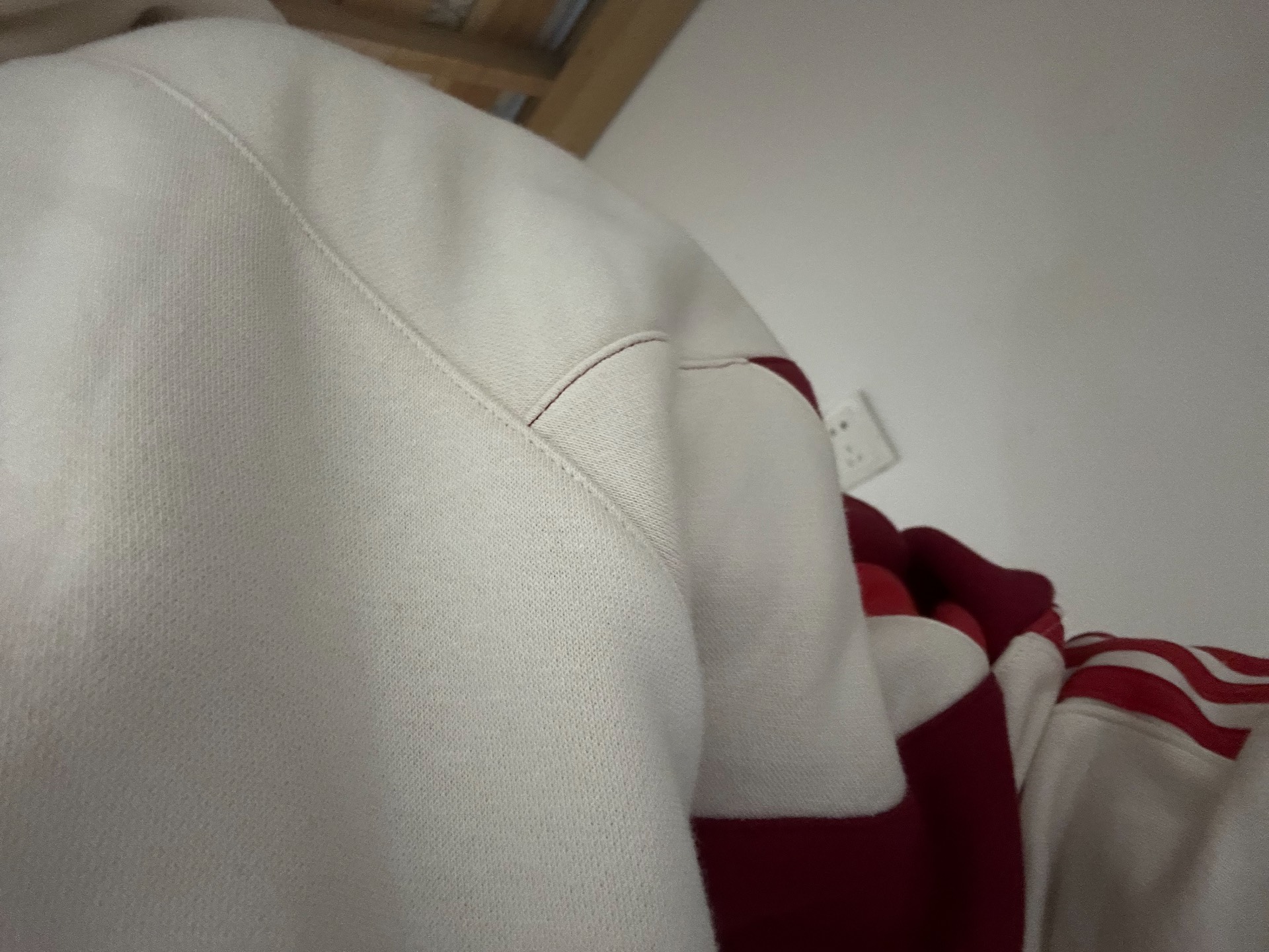 custom review-Adidas Originals FC Bayern adidas x Originals FW24 Толстовка Мужской Linen