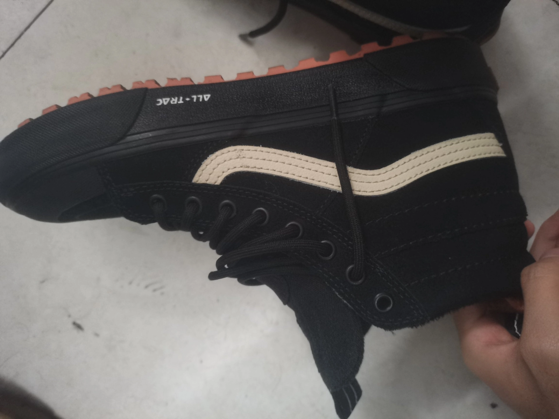 custom review-Vans MTE Sk8 HI Водонепроницаемый Устойчивый к истиранию MID Верх Альпинистская Обувь Унисекс Черный