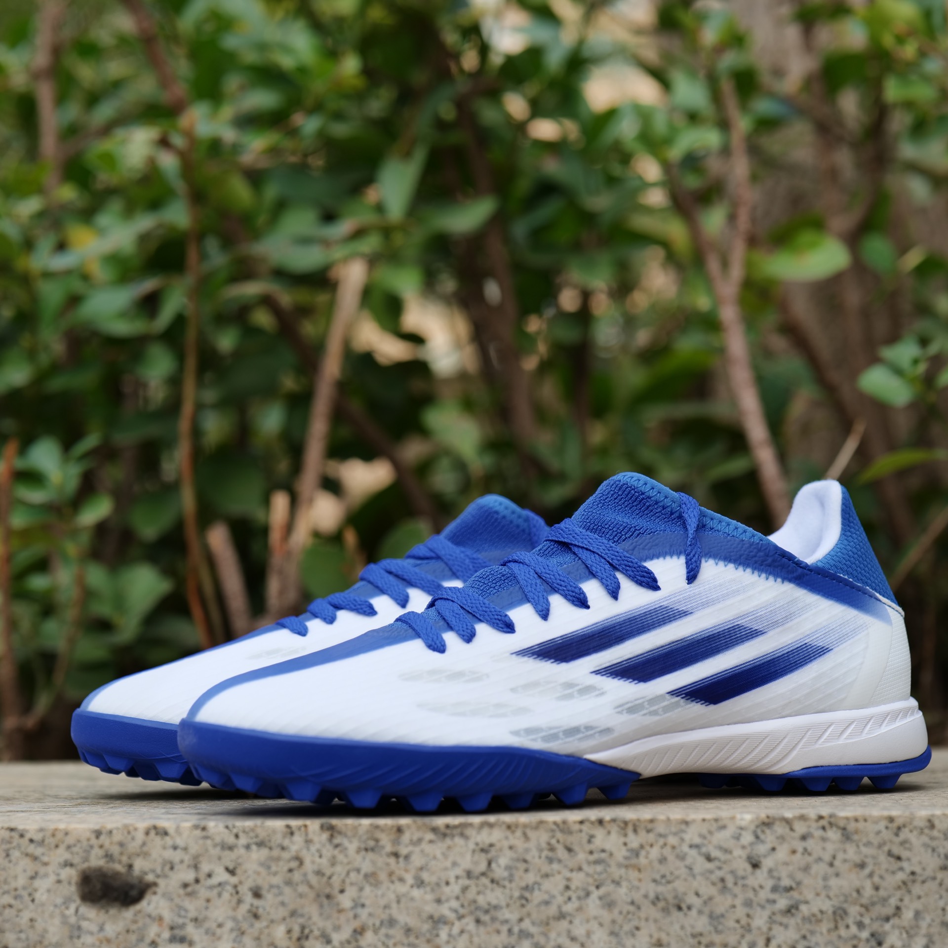 adidas x speedflow.3 tf足球鞋