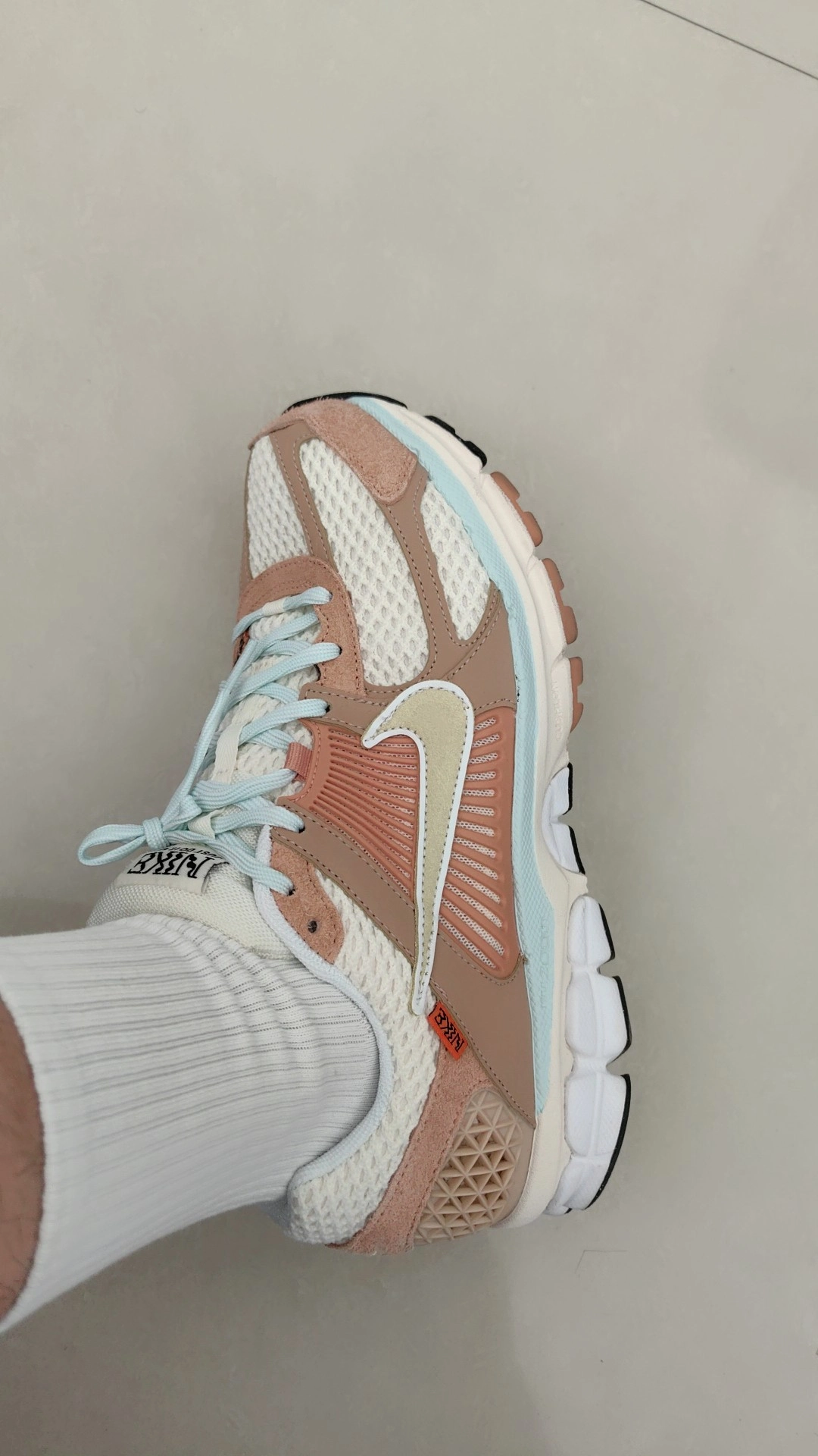 custom review-Nike Air Zoom Vomero 5 Беговые кроссовки Низкий топ Унисекс