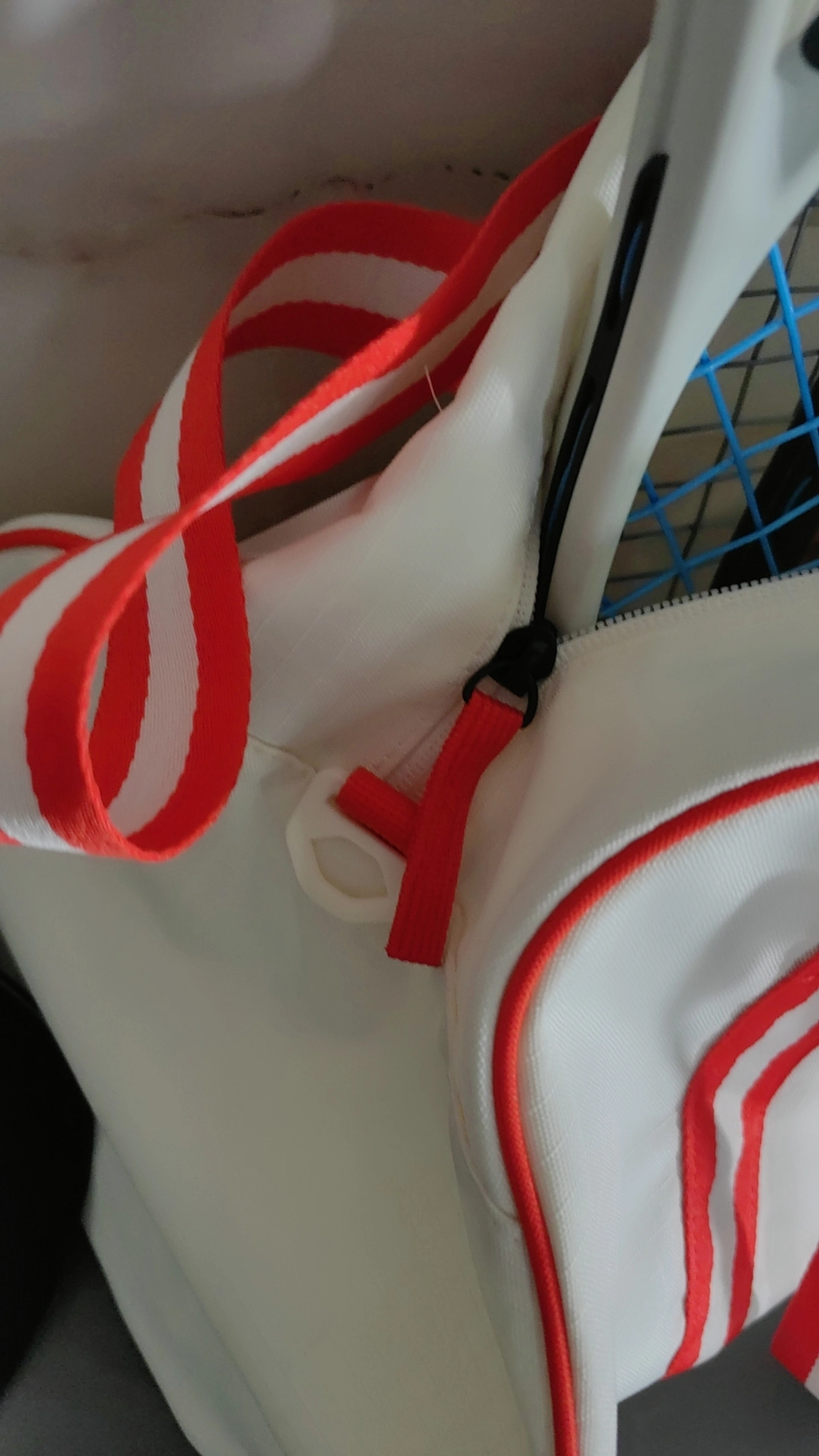 custom review-NIKE Спортивные сумки Кокосовое молоко & Passionate Красный & Черный Унисекс