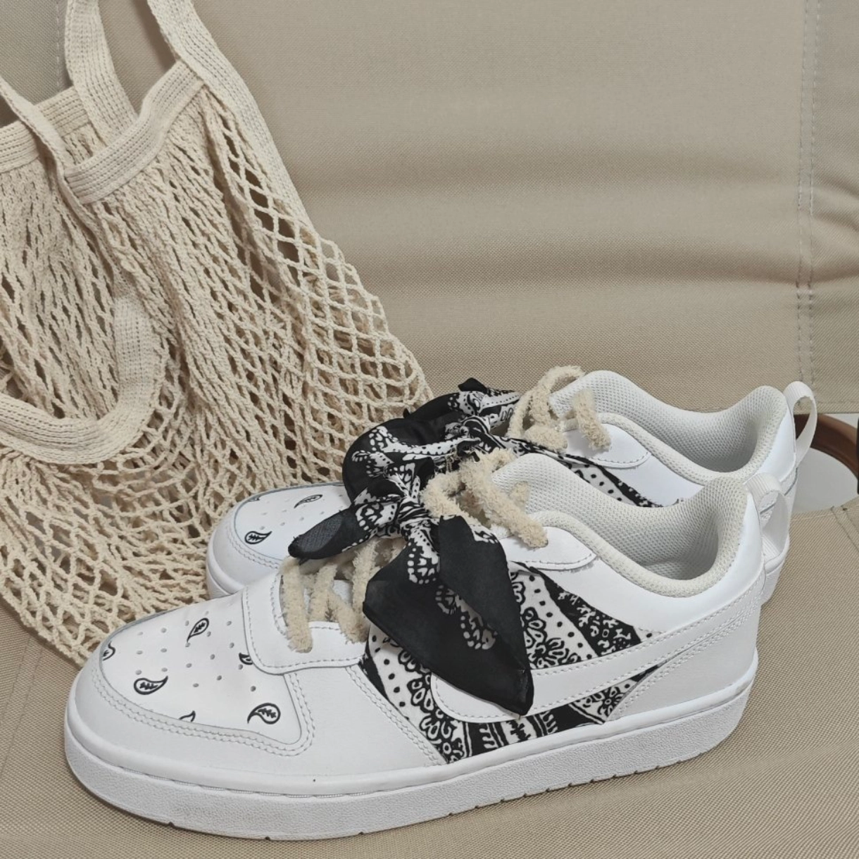 黑白腰果花94 极简高级感