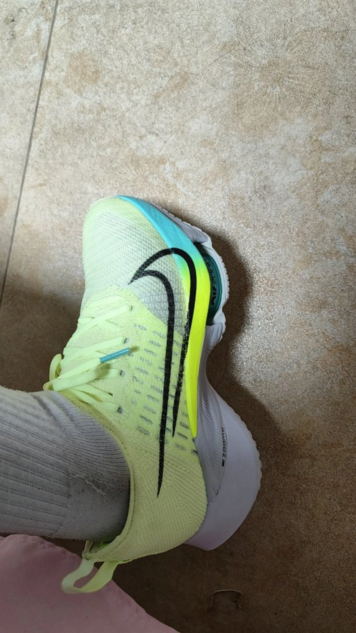 custom review-Nike Air Zoom Tempo Next% Беговые кроссовки Низкий Топ Женские