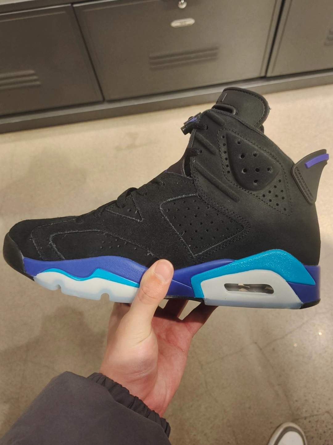 aj6鞋底是纸板为什么这么设计为什么在线 aj6鞋底是纸板为什么这么设计为什么在线