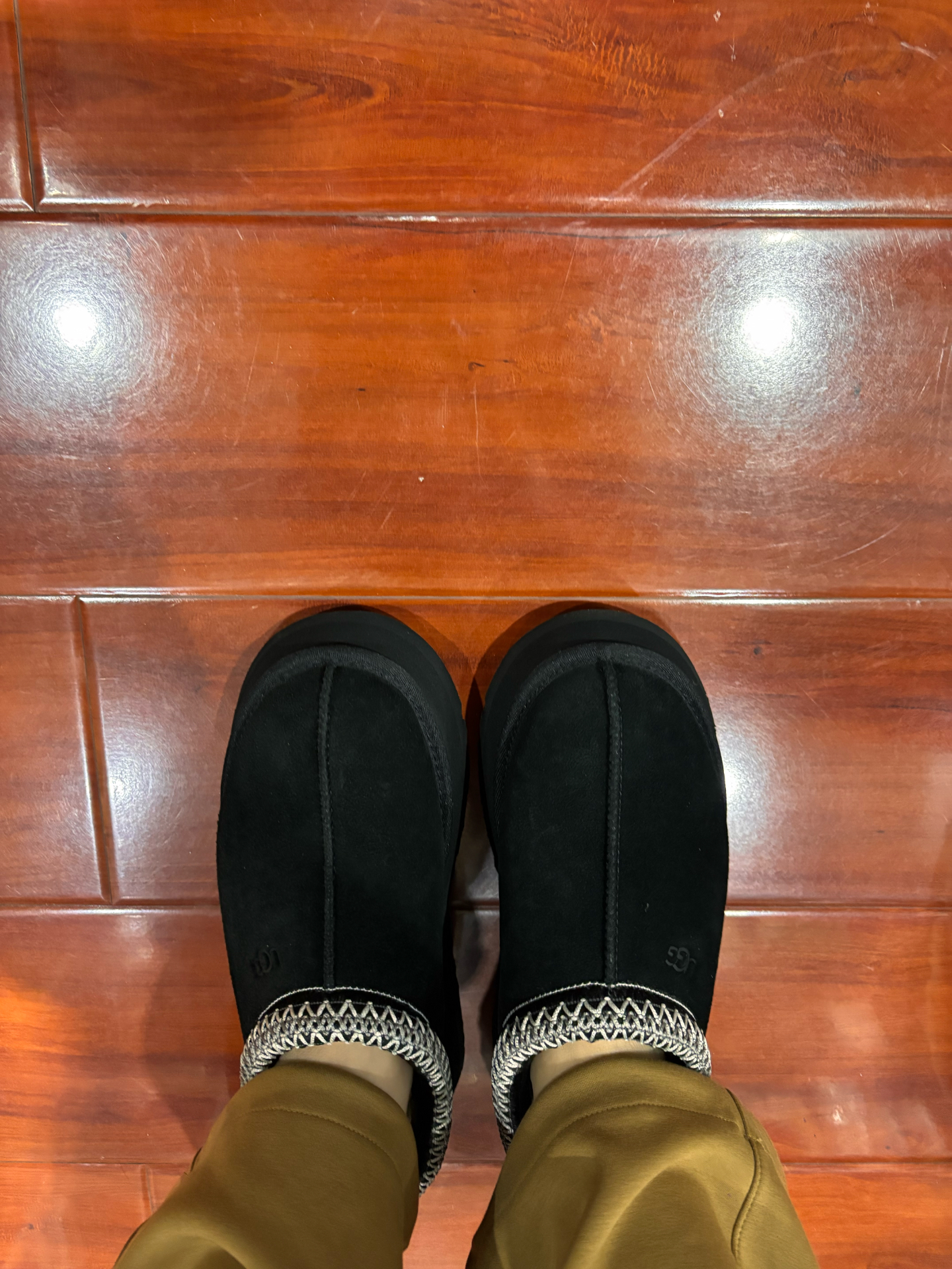 custom review-UGG Tazz Аbrasion Resistant визуально увеличивает рост Низкий Топ Повседневная обувь Женская Черная