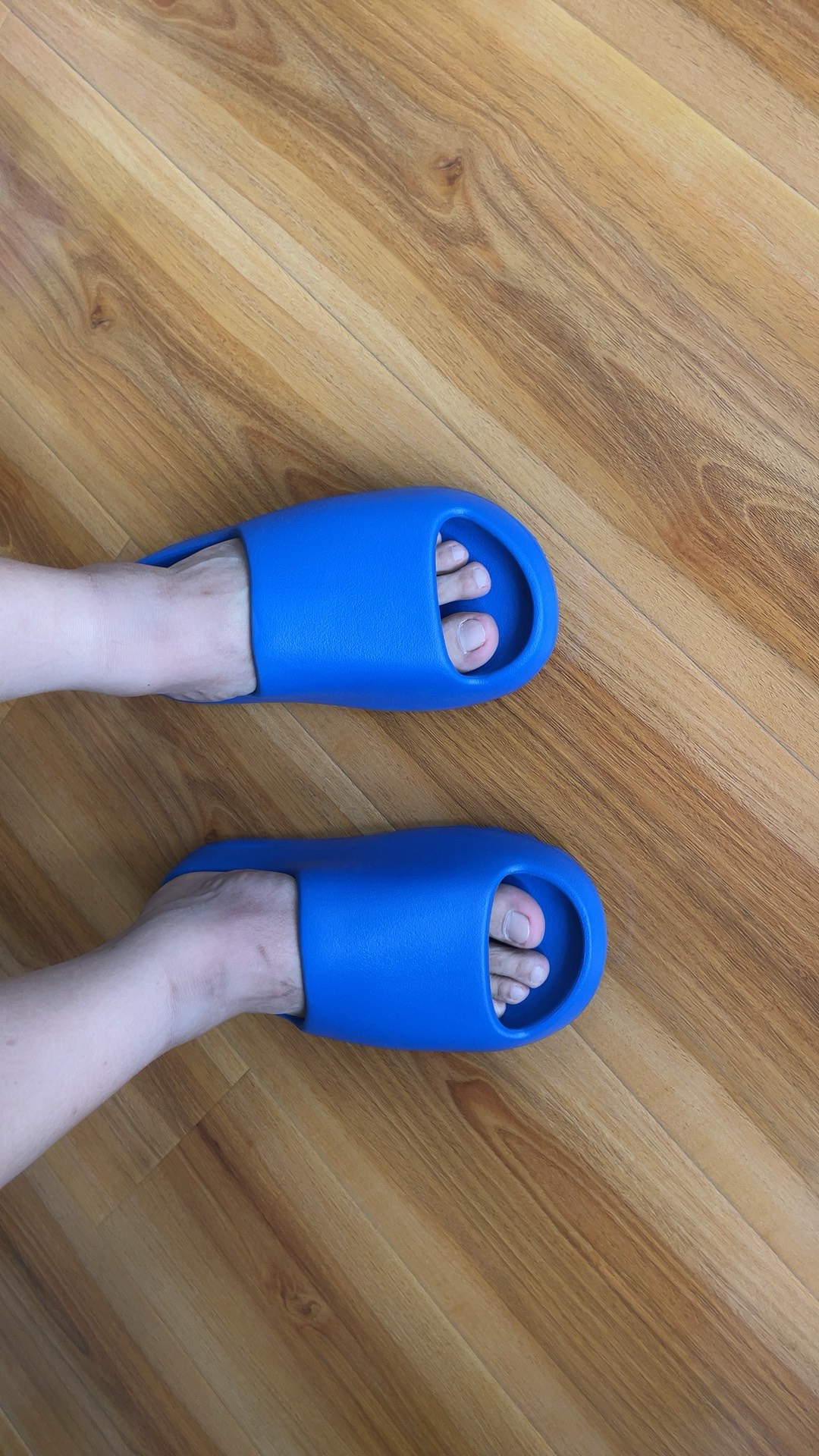 custom review-Adidas Originals Yeezy Slide Azure