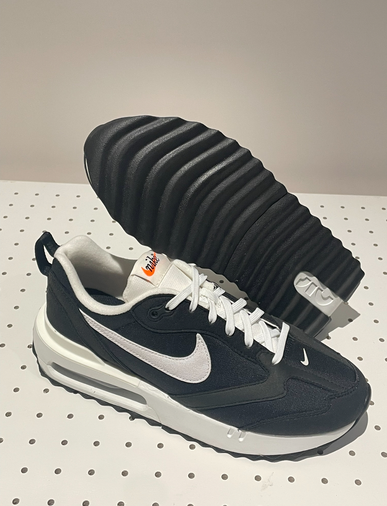 custom review-Nike Air Max Dawn 
Black White
