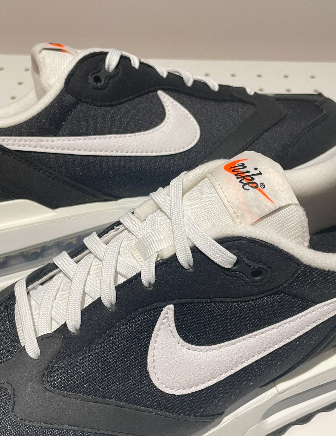 custom review-Nike Air Max Dawn 
Black White
