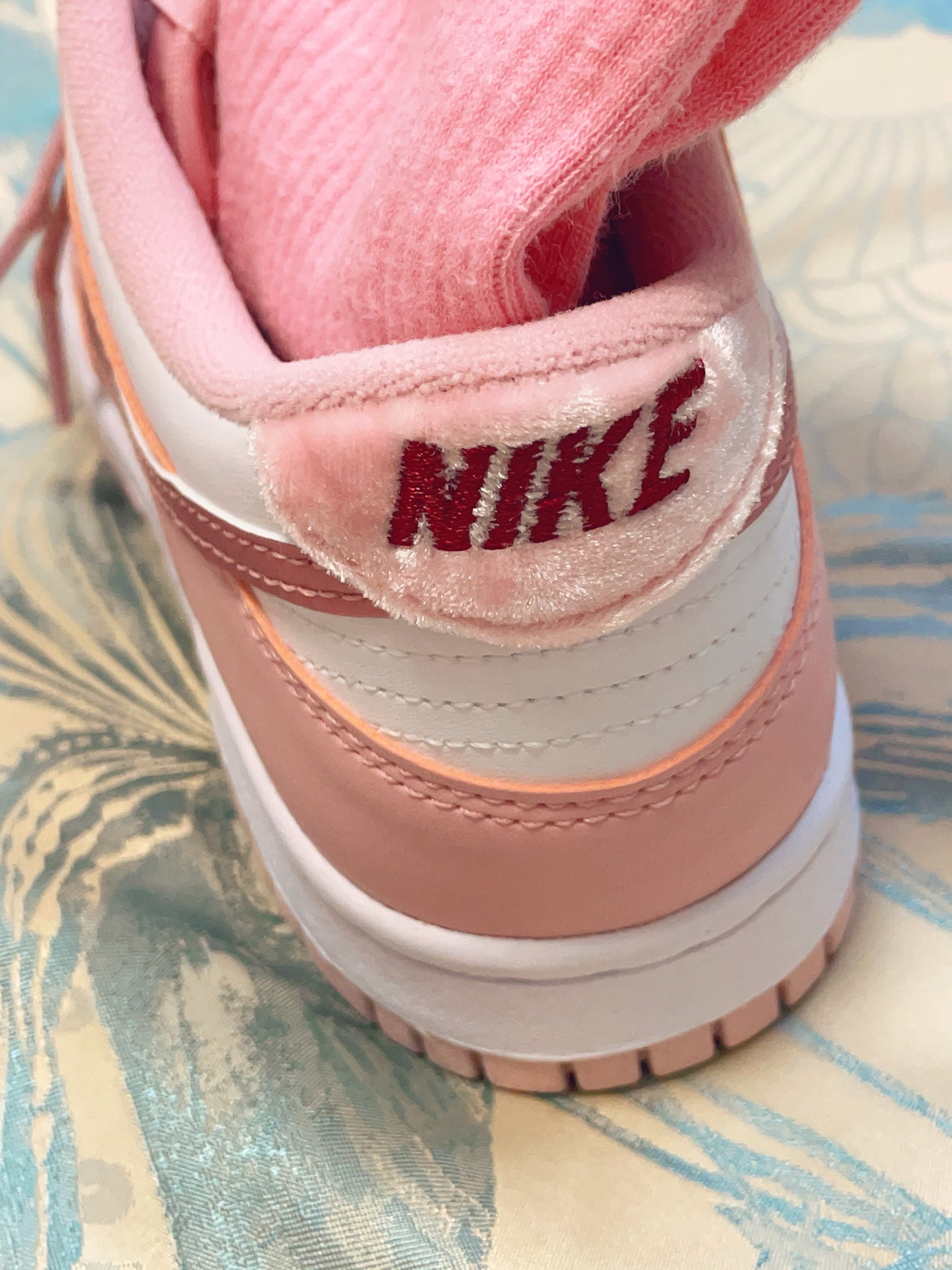 custom review-Nike Dunk Розовый Бархат Низкий Топ Детские Скейтбординги Розово-вишневый