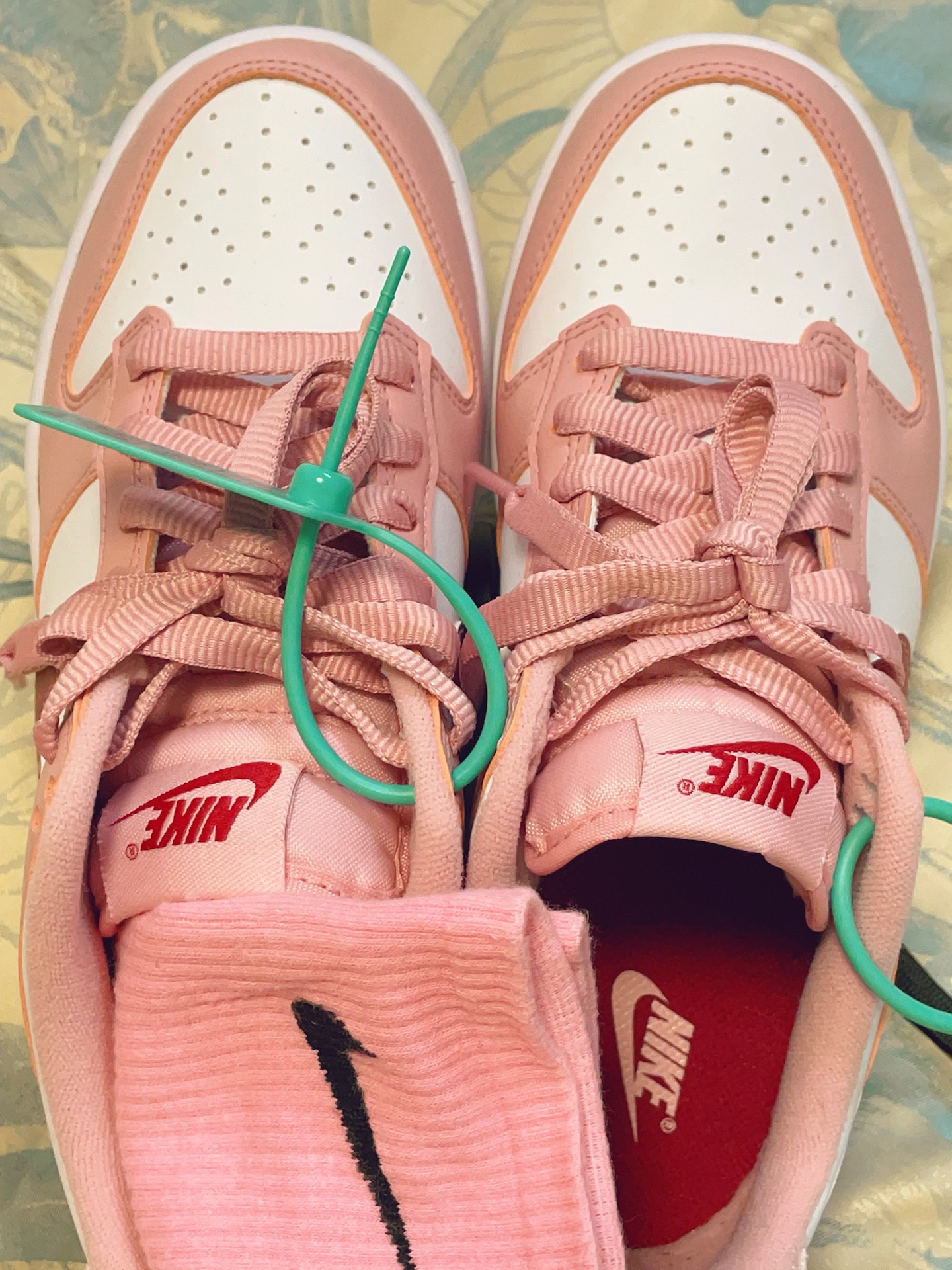 custom review-Nike Dunk Розовый Бархат Низкий Топ Детские Скейтбординги Розово-вишневый