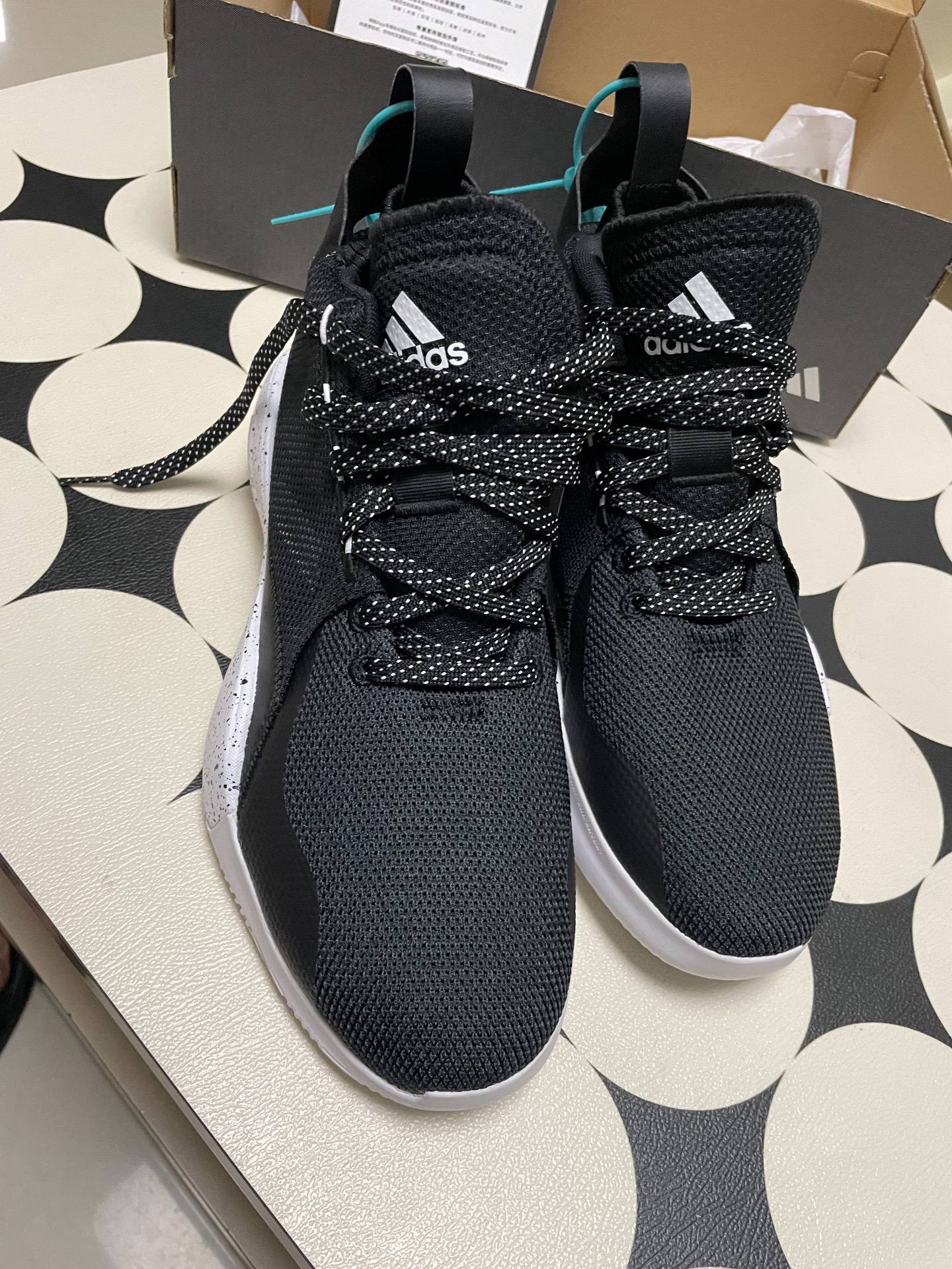 custom review-Adidas D Rose 773 Slip-Resistant Wa Дышащий MID Баскетбольные кроссовки Мужской Черный