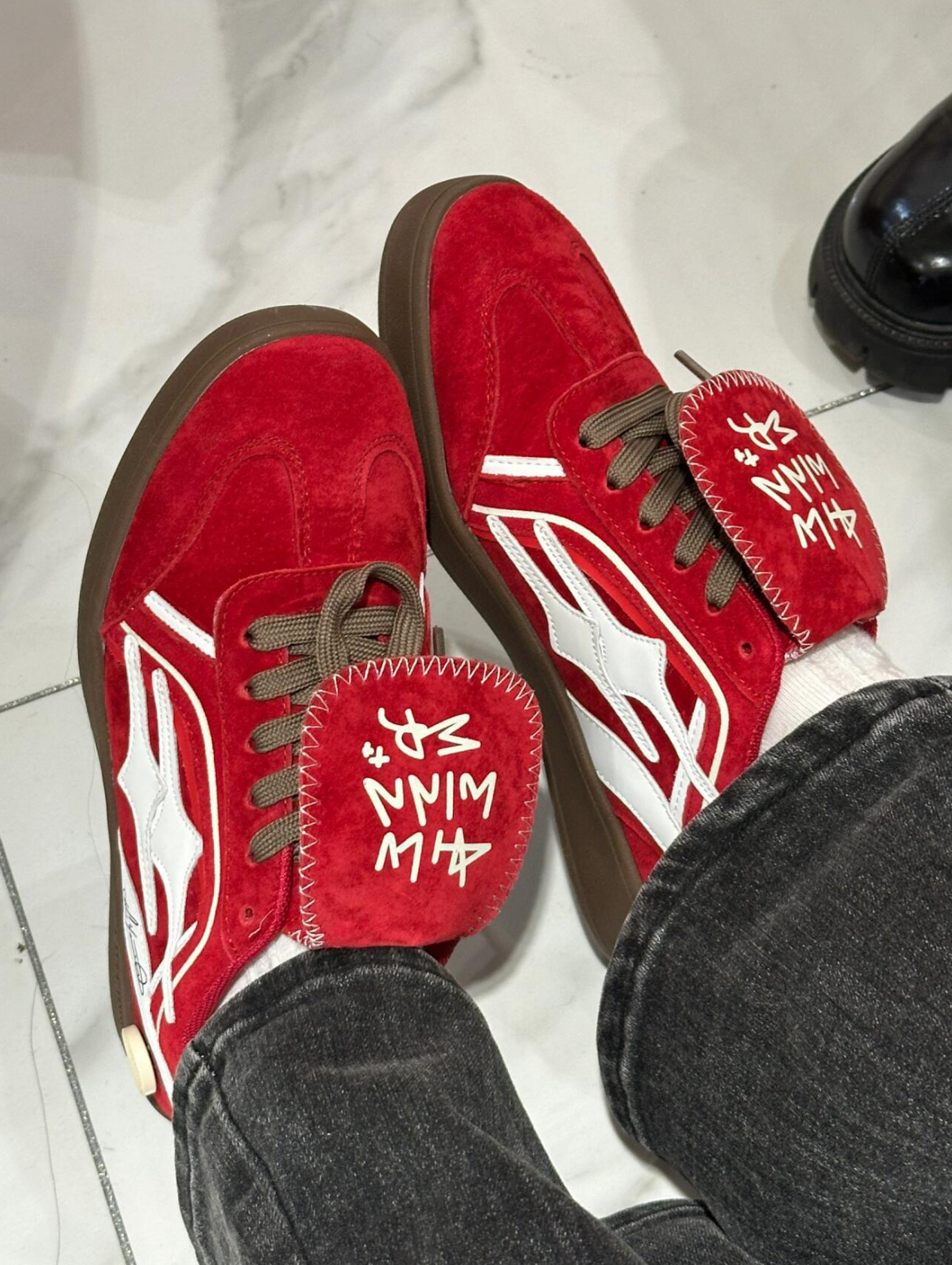 custom review-KILLWINNER Slip-resistant Abrasion-resistant Low-top Skateboard Shoes Unisex Red Кроссовки KILLWINNER с низким верхом устойчивые к скольжению и износу унисекс красные
