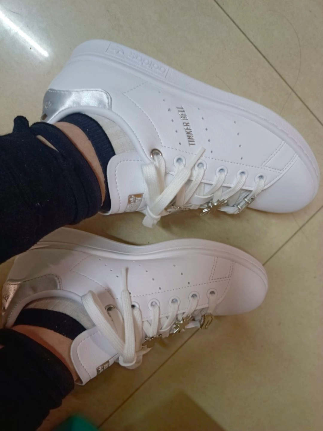 custom review-Disney x Adidas Originals Stan Smith Покрытие Устойчивые к истиранию Низкие Кроссовки для скейтбординга Женские Белые