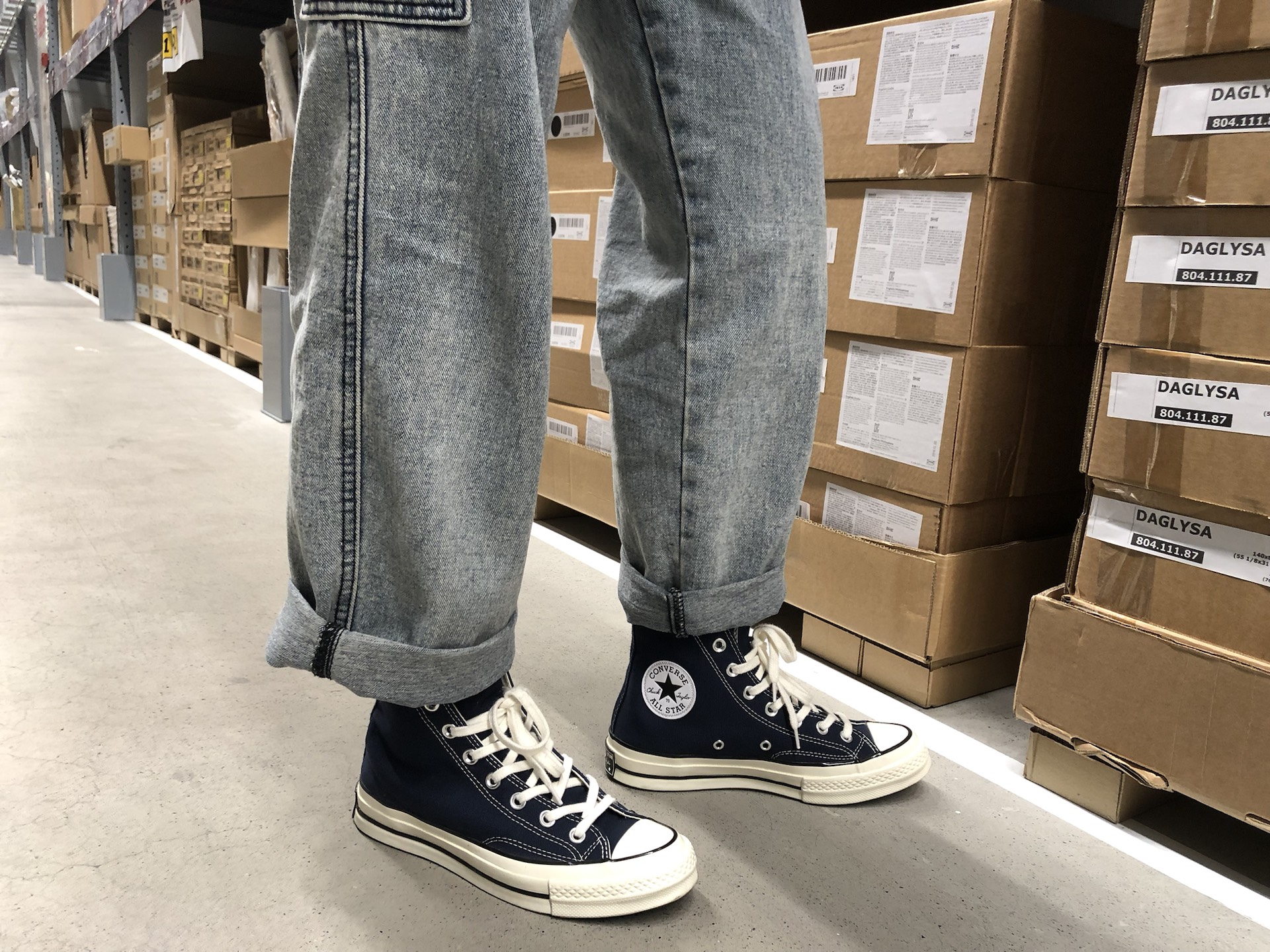 哦哦踢地

#1970s复古帆布鞋 
#这双匡威很难不爱