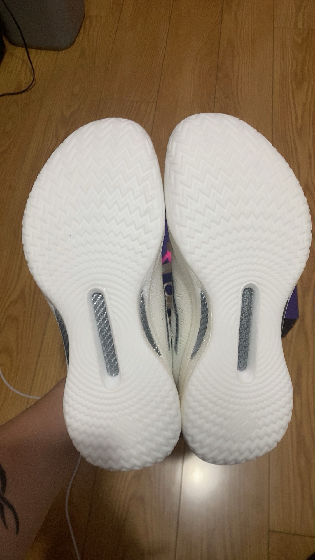 custom review-LiNing Gamma Cushioning Anti Slip And Wear Resistant Support Lightweight Rebound Low Top Basketball Shoes Men's Silver