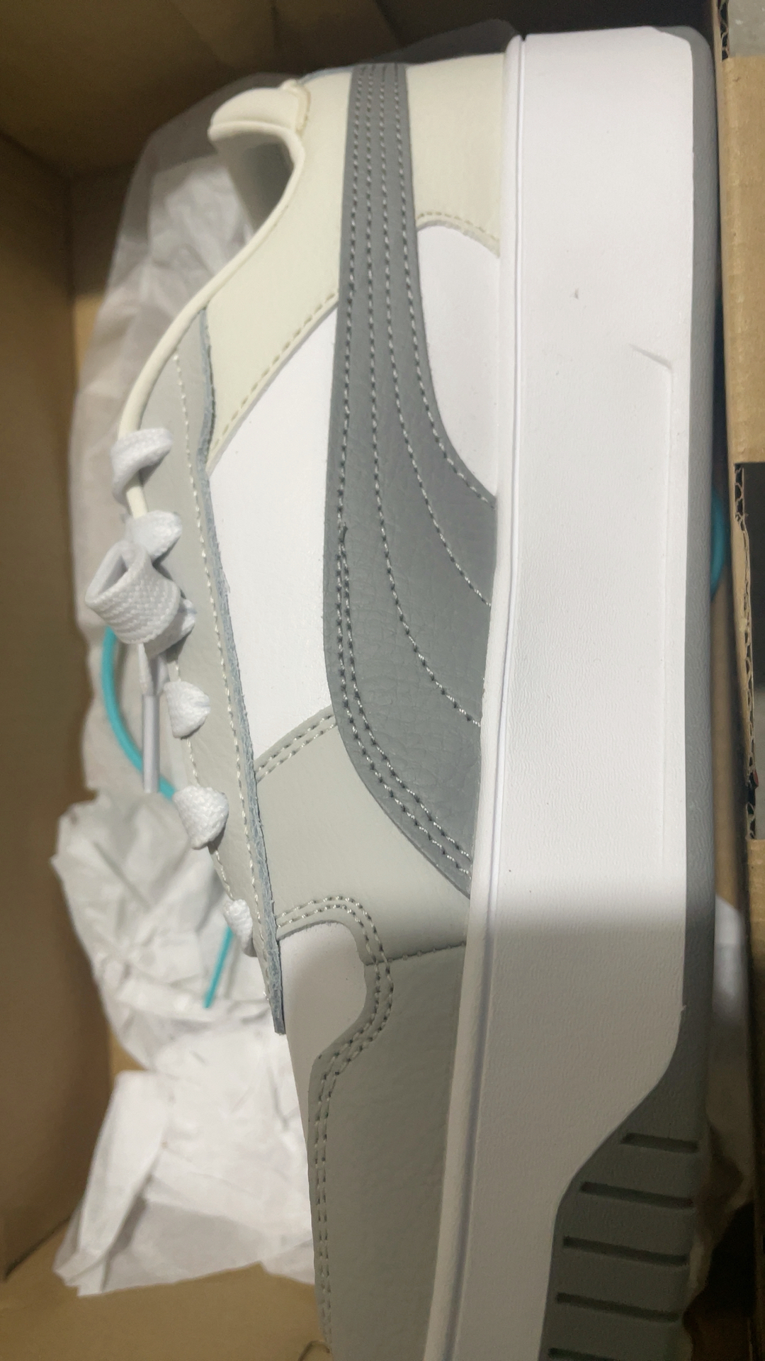 custom review-PUMA Carina Street Устойчивые к истиранию Низкие Кроссовки для скейтбординга Женские Белые Серые