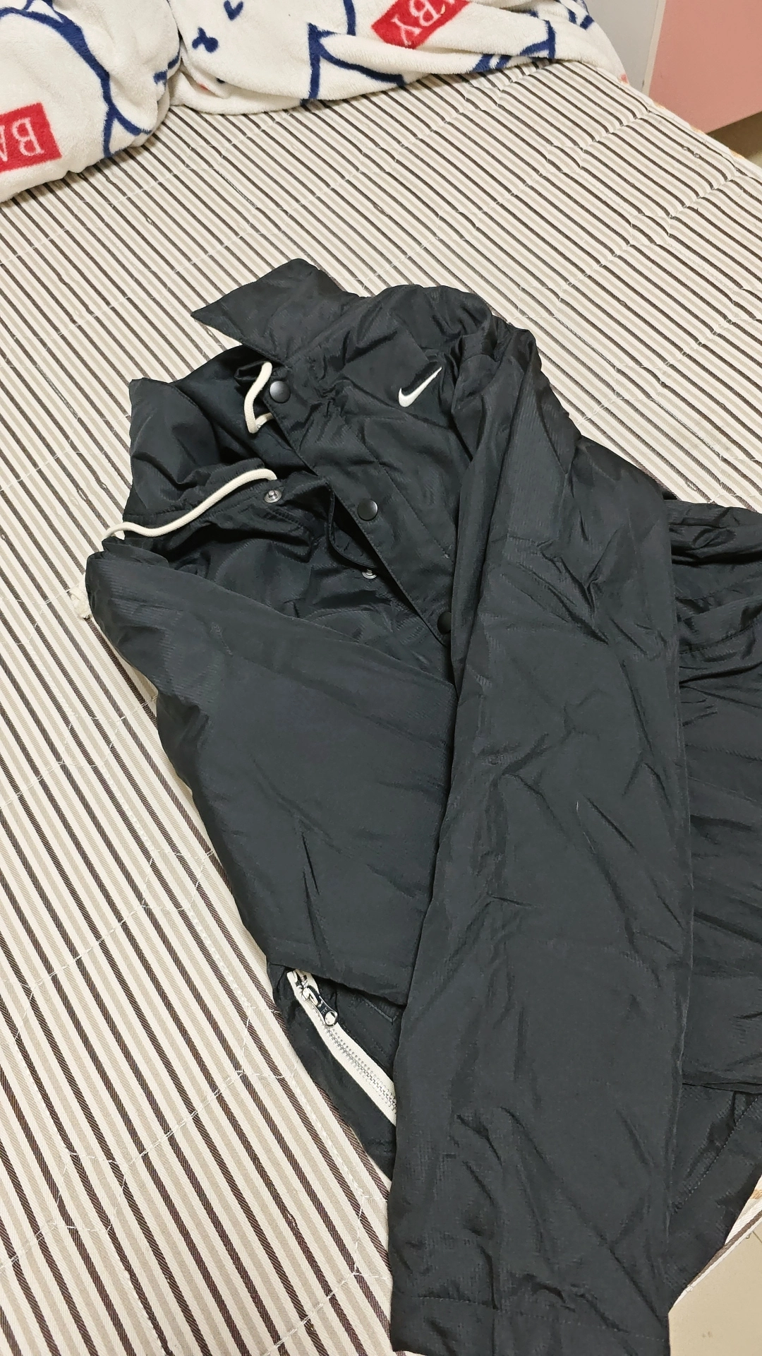 custom review-Nike Мужские черные куртки