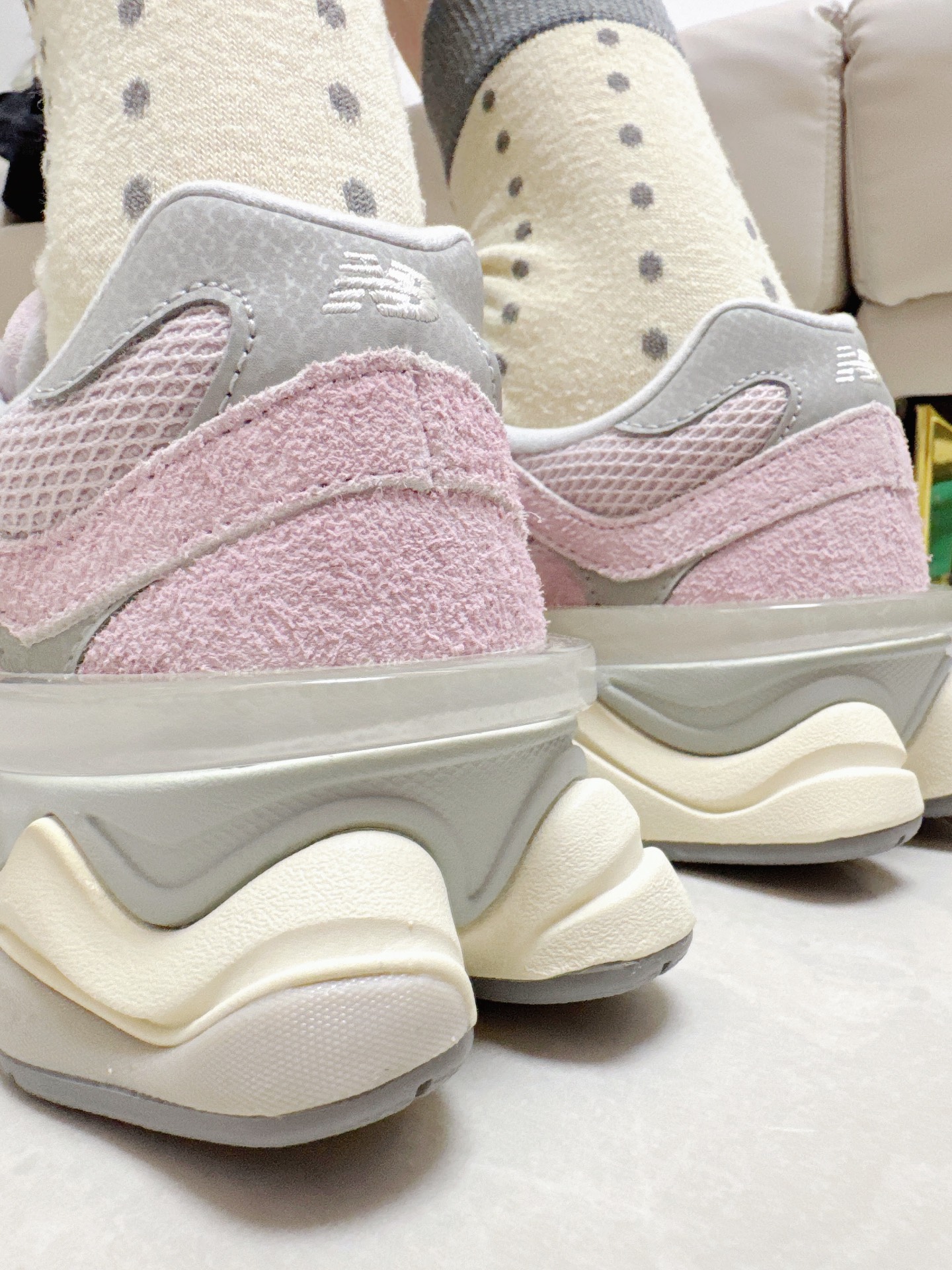 custom review-New Balance NB 9060 Устойчивый к истиранию Дышащий Низкий Топ Спортивная Повседневная Обувь Унисекс Розовый Серый