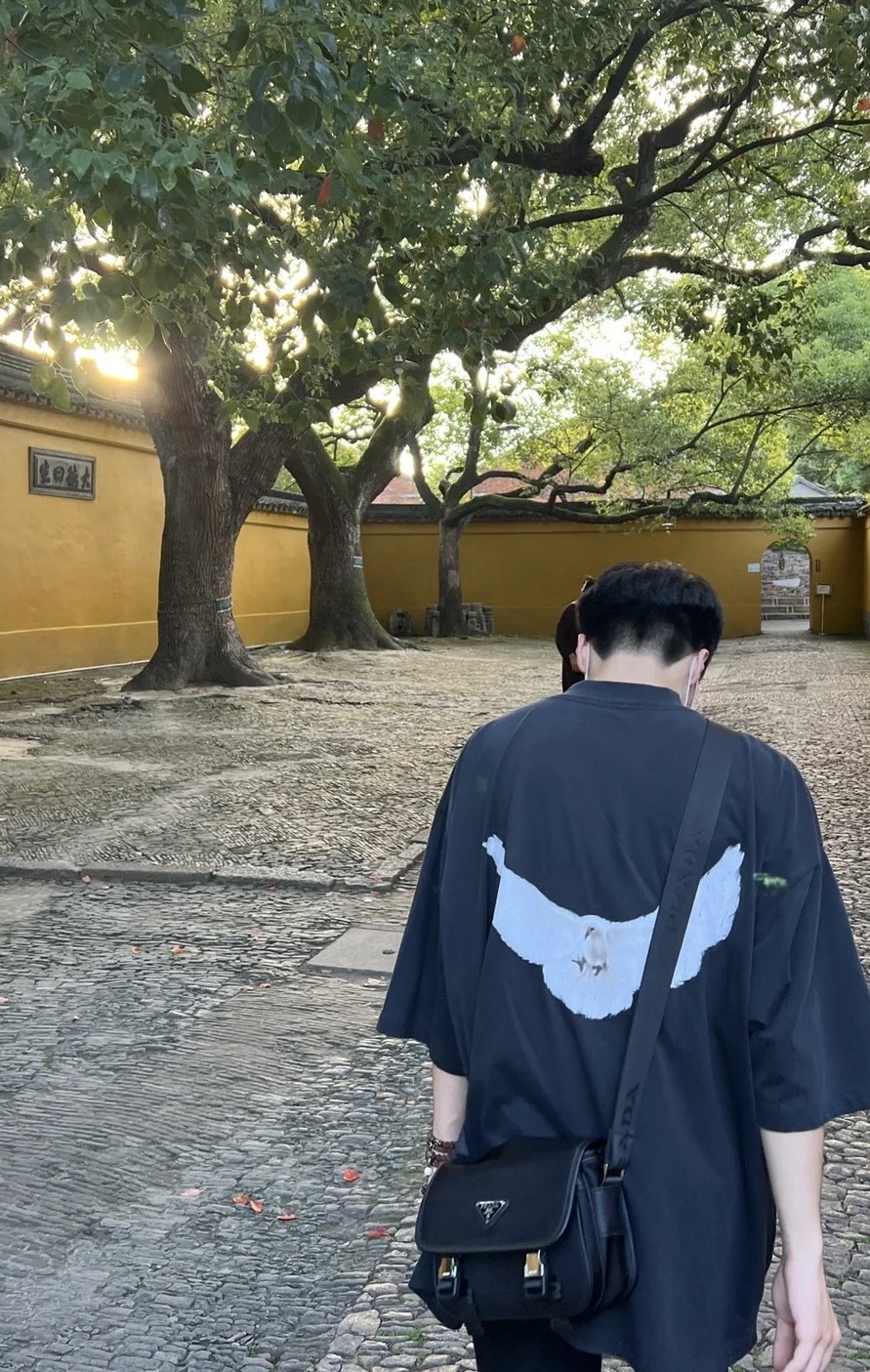 custom review-YEEZY x Gap X Balenciaga DOVE 3 4 рукав Tee T-рубашка Унисекс Черный