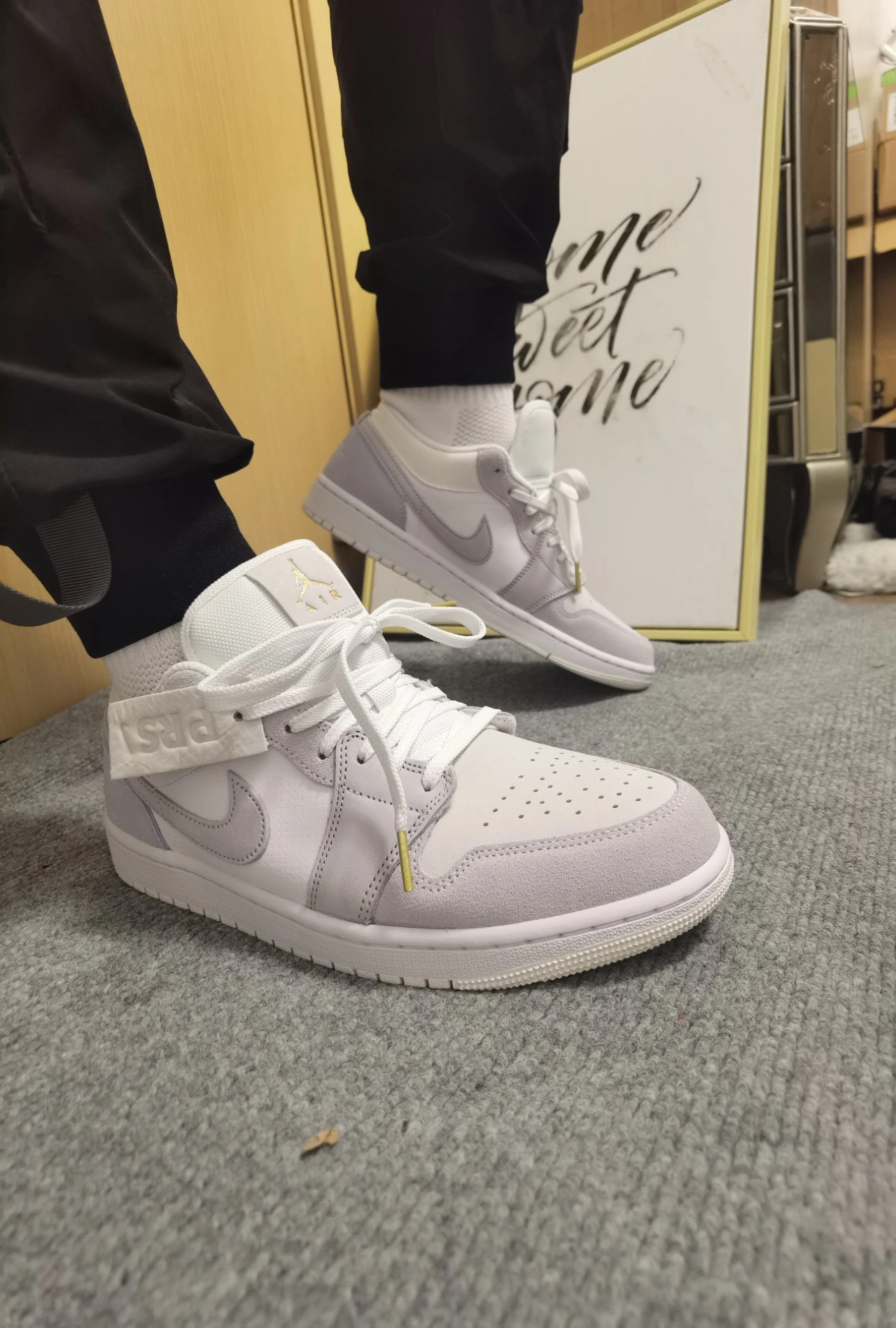custom review-JORDAN 1 Low Paris