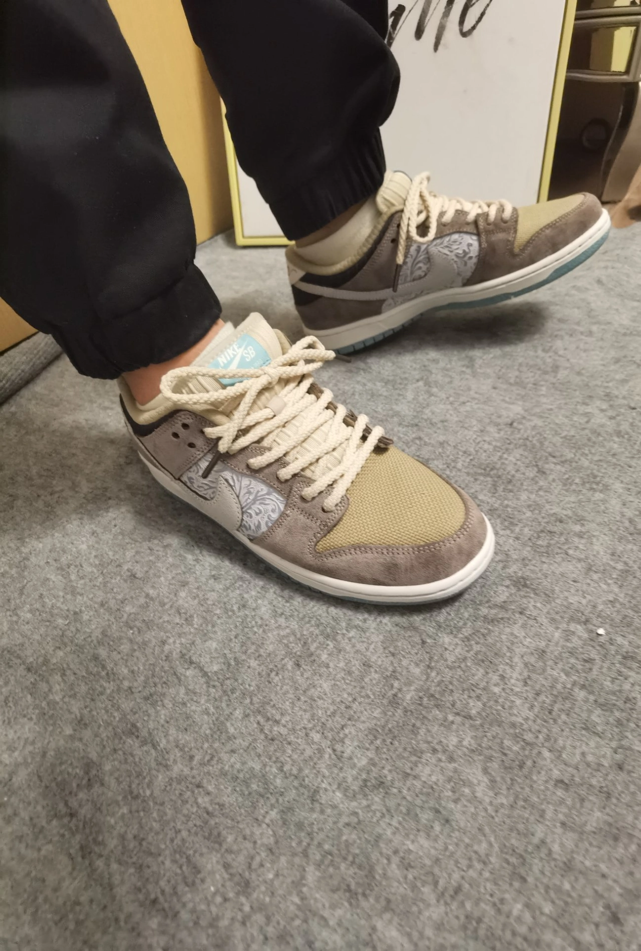 custom review-Nike SB Dunk Low "Big Money Savings"