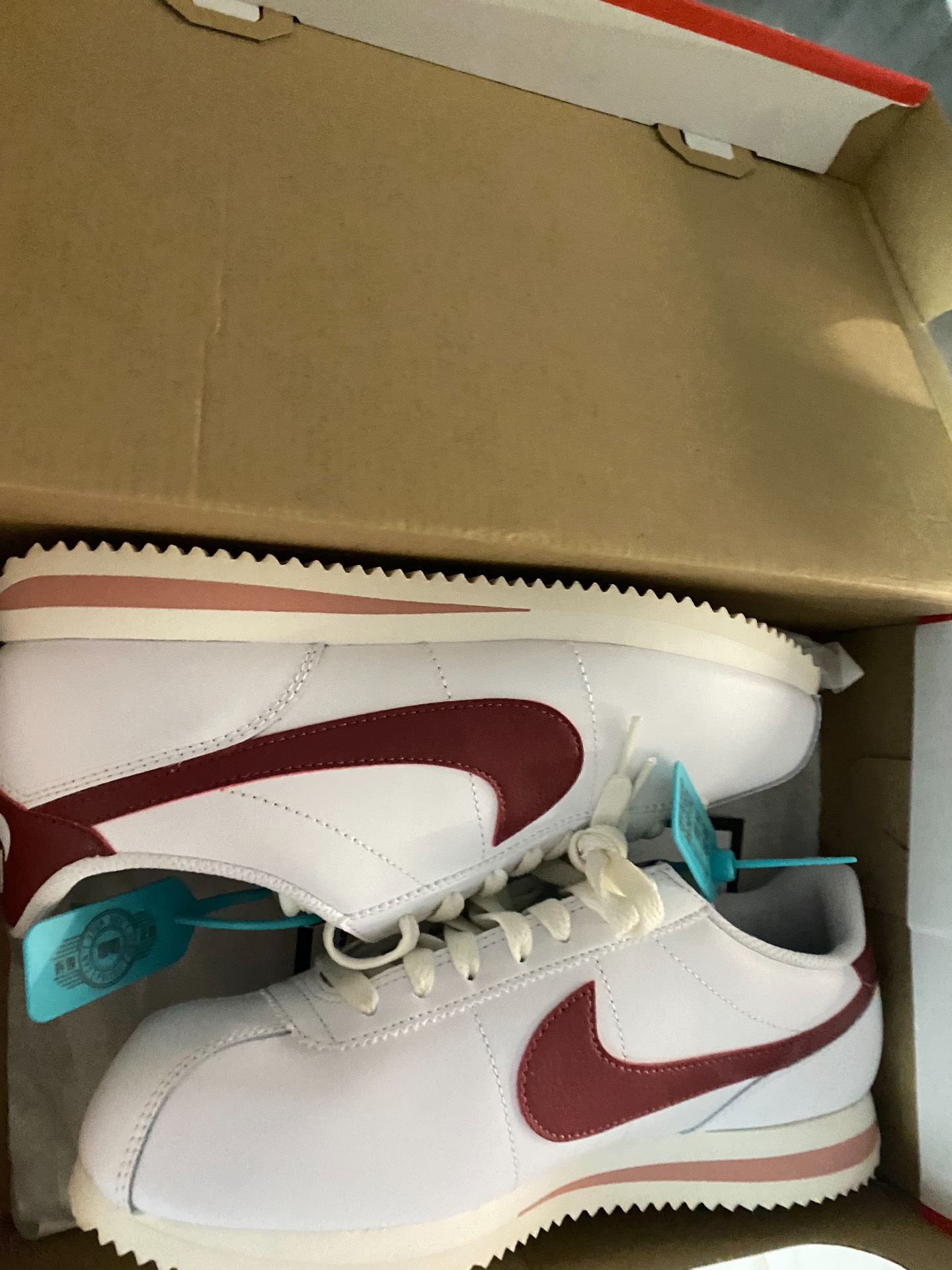 custom review-Nike Cortez Low Топ Повседневный Городской Коммутирование Беговые кроссовки Женские Белые Красные