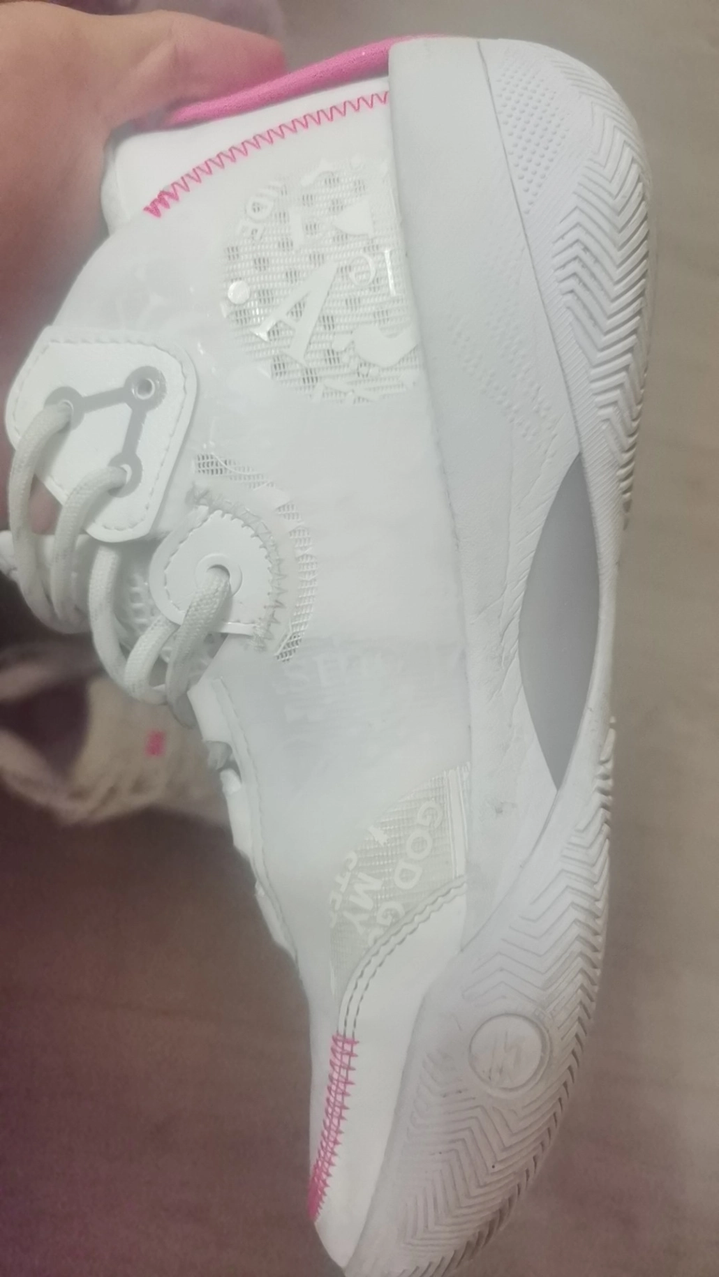 custom review-LiNing Shadow 3 Cushioned Slip Resistant Abrasion Resistant Mid Top Basketball Shoes Men's Standard White