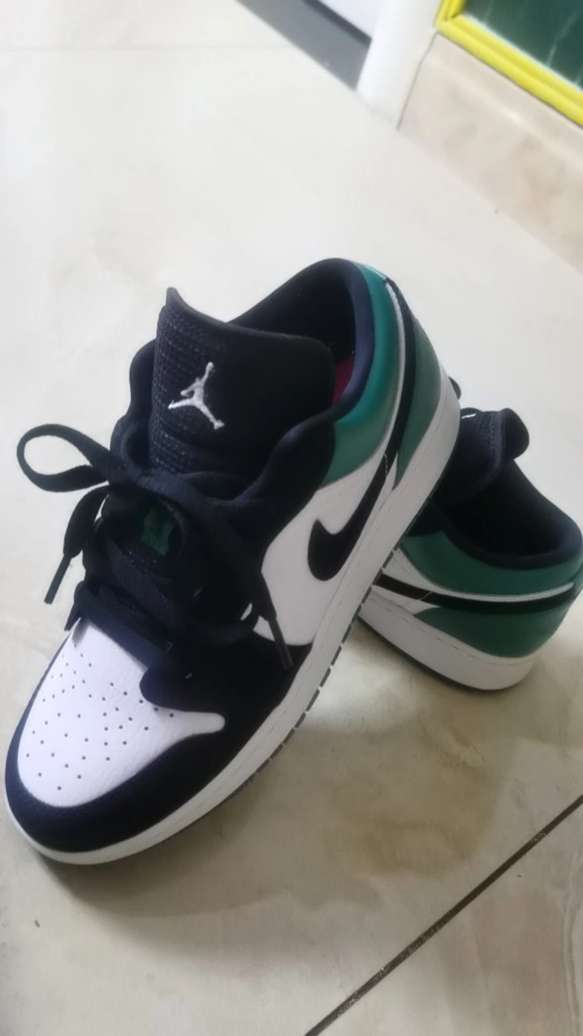custom review-Jordan Air Jordan 1 Vintage Basketball Shoes GS