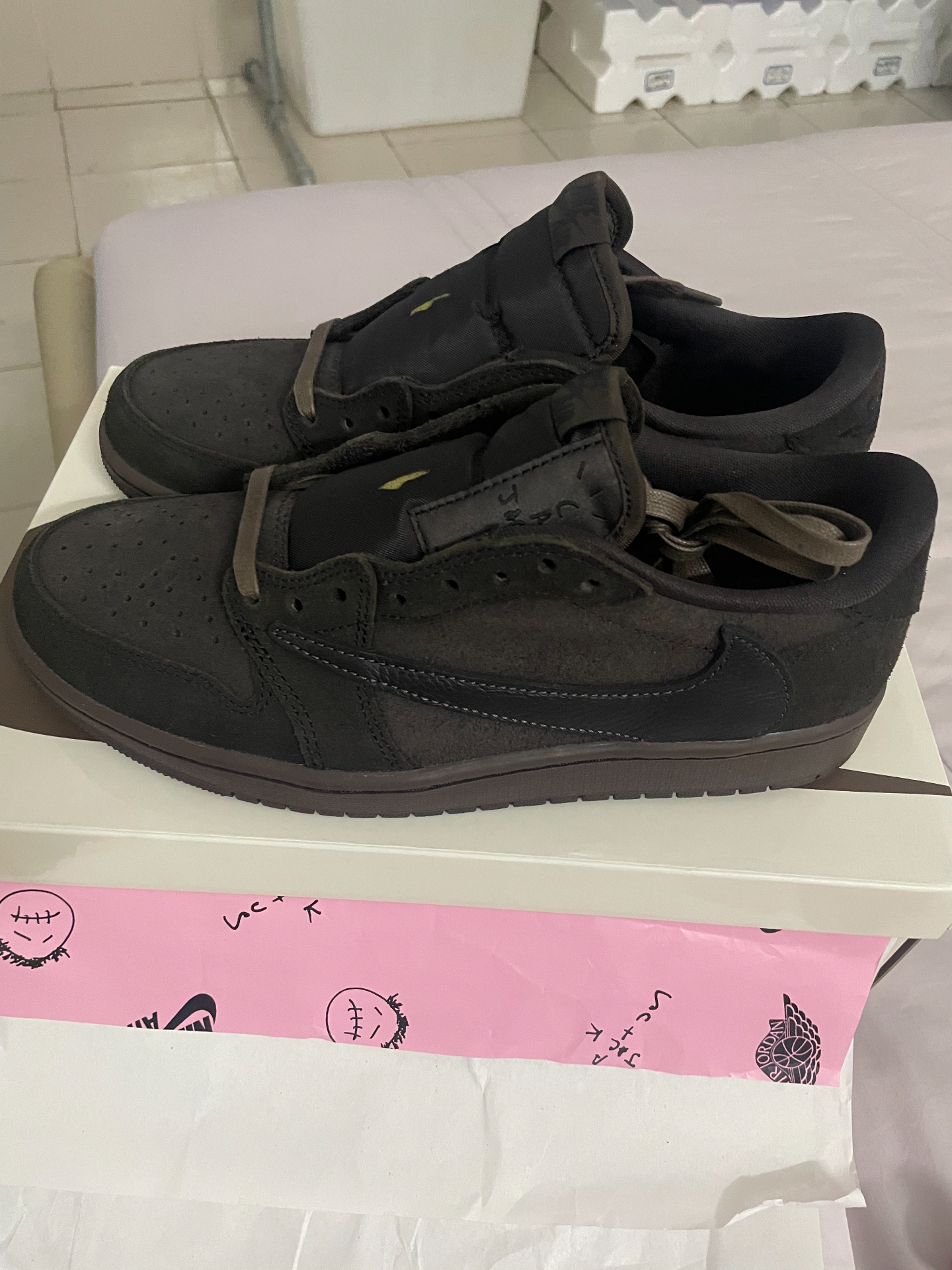 custom review-Travis Scott x Jordan Air Jordan 1 Износостойкий Дышащий Низкий Топ Винтажные Баскетбольные Кроссовки Унисекс Черный Коричневый