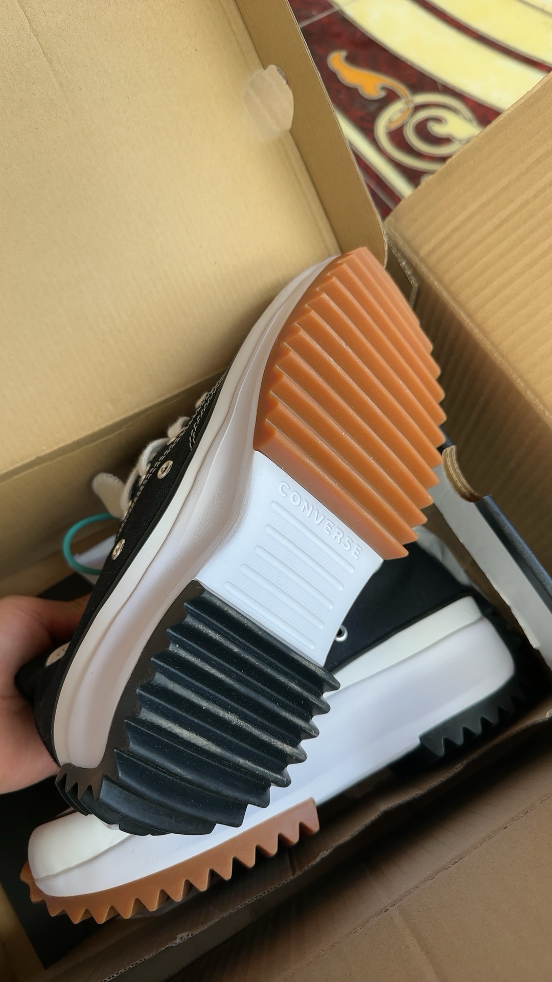 custom review-Converse Run Star Hike Hi Black White Gum